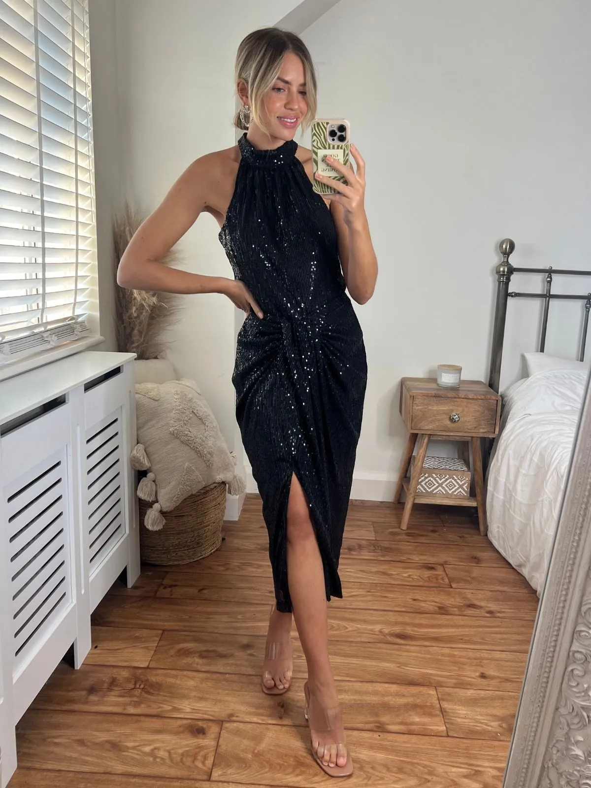 Valencia High Waist Drape Skirt / Black Sequin Seamless Design