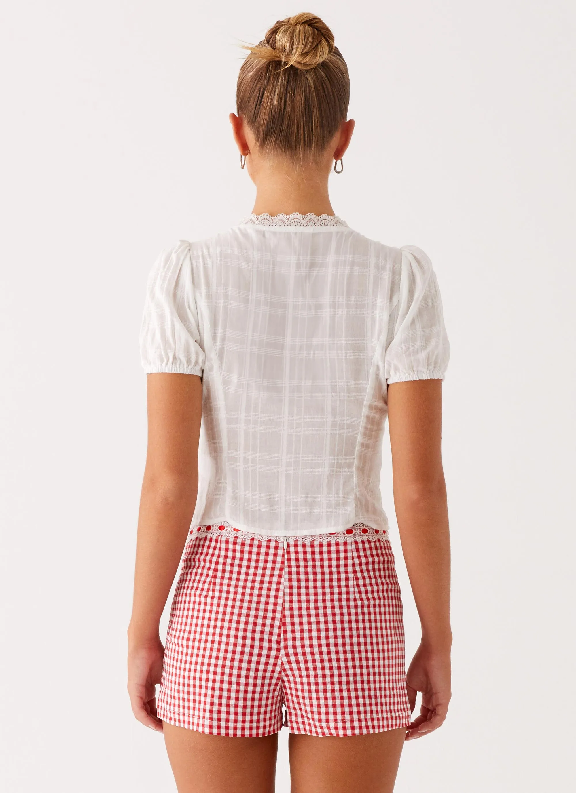 Devon Micro Shorts - Red Gingham Simple Look Flow Look