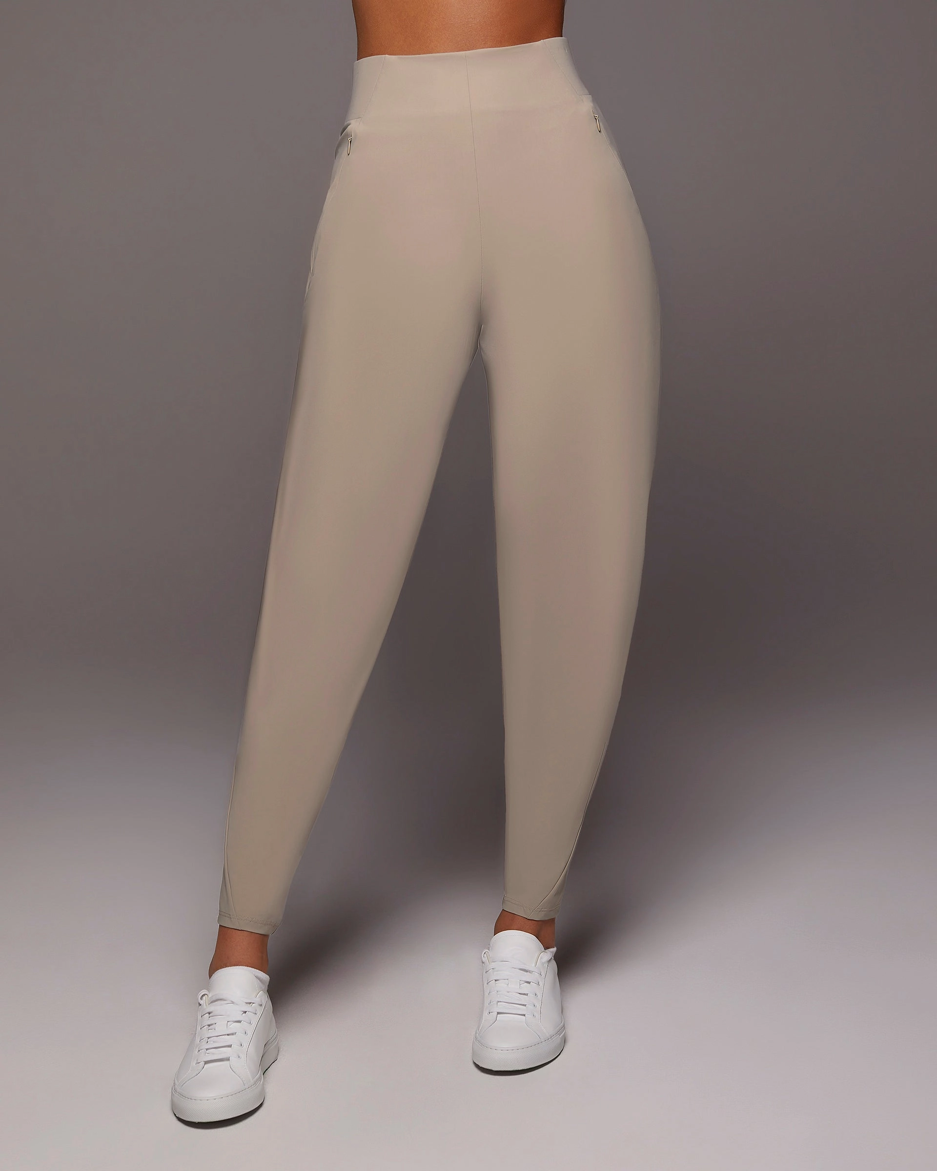 Body Movement Tapered Leg Design Woke Pant