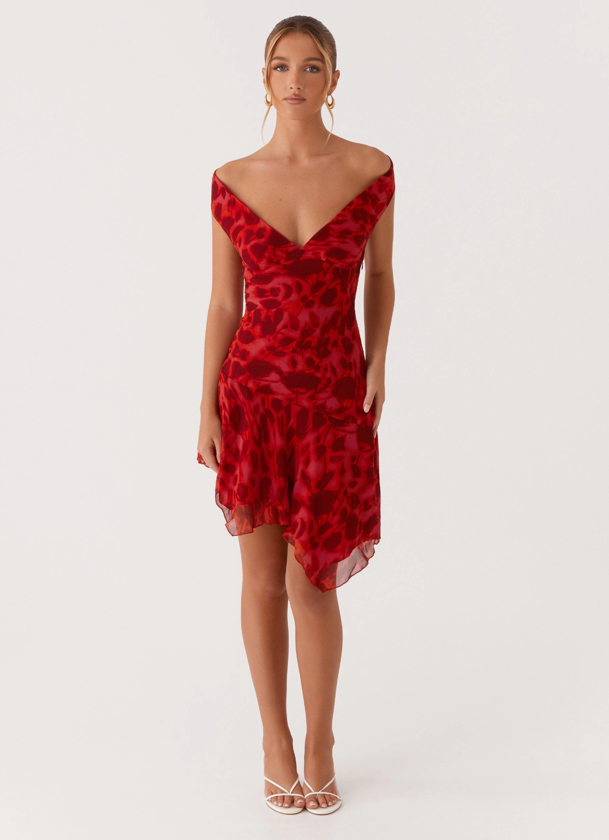 Elegant holiday wear Layered Wear Alma Mini Dress - Deep Red Floral