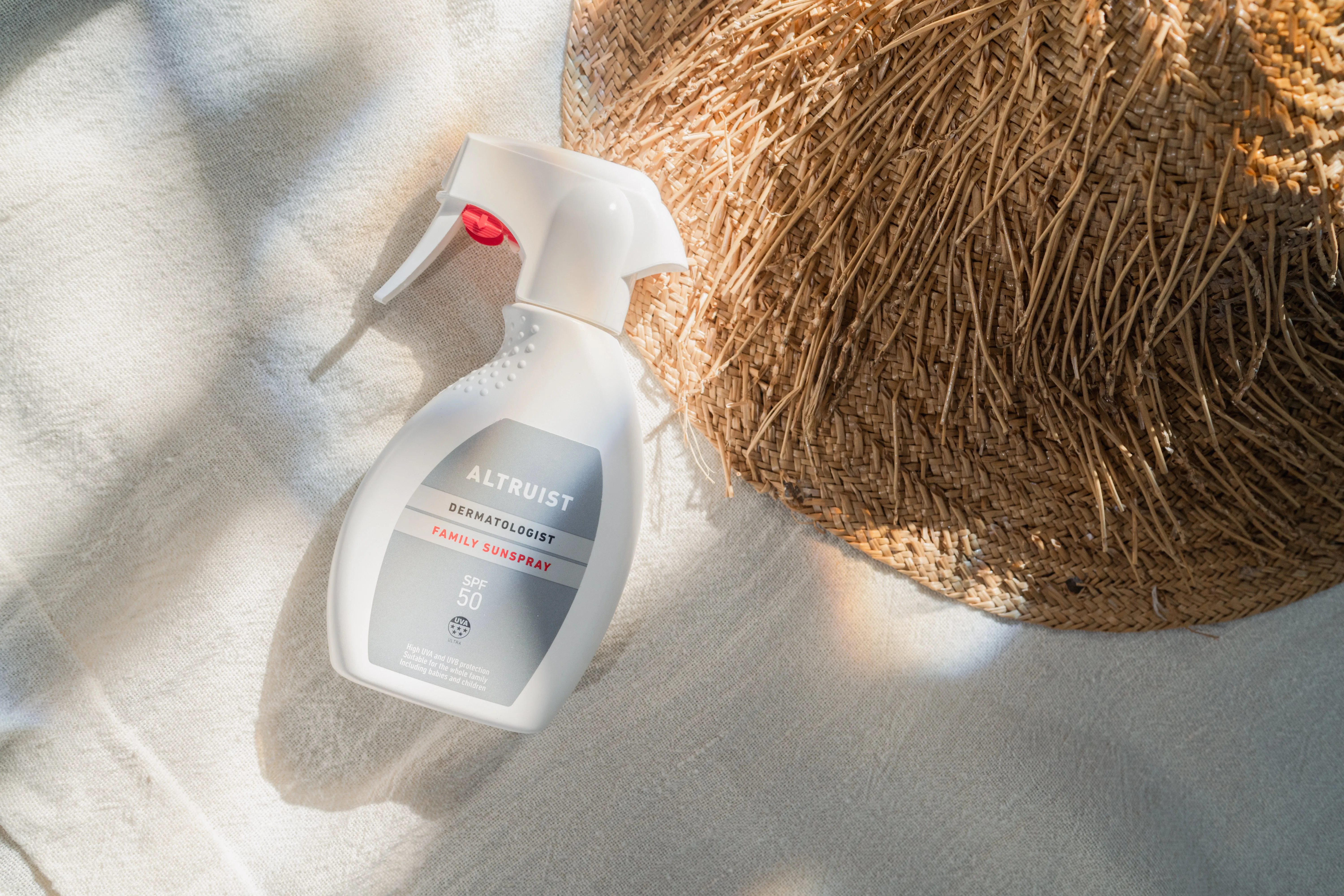 ALTRUIST Dermatologist Family Sunspray SPF50 250ml