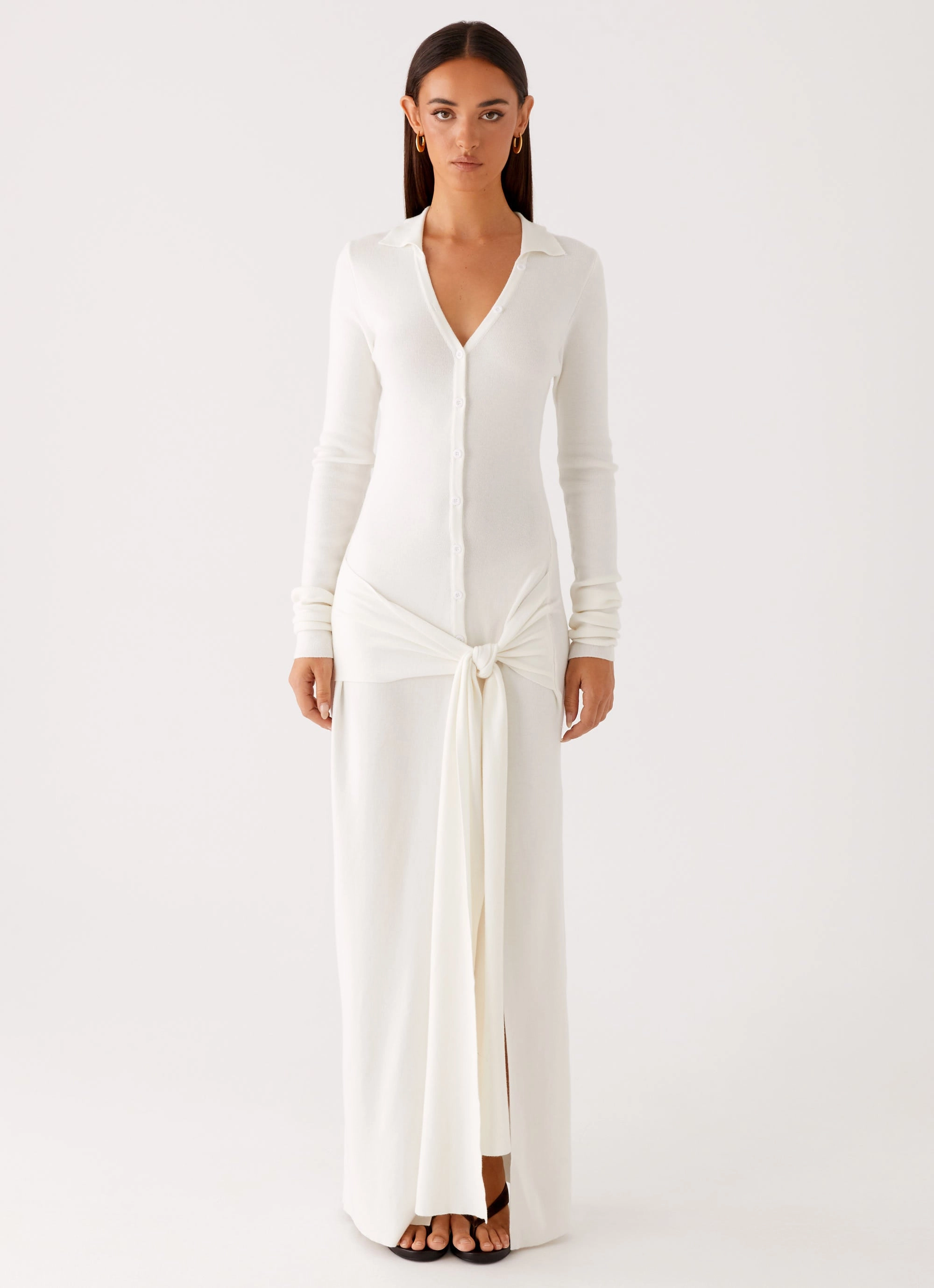 Sabetha Knit Maxi Dress - White Wave Soft slim fit