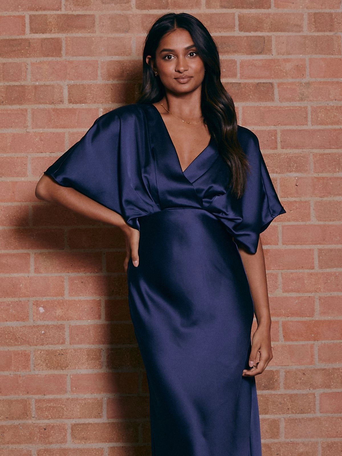 Angel Sleeve Maxi Satin Dress / Navy Pocket-Detail