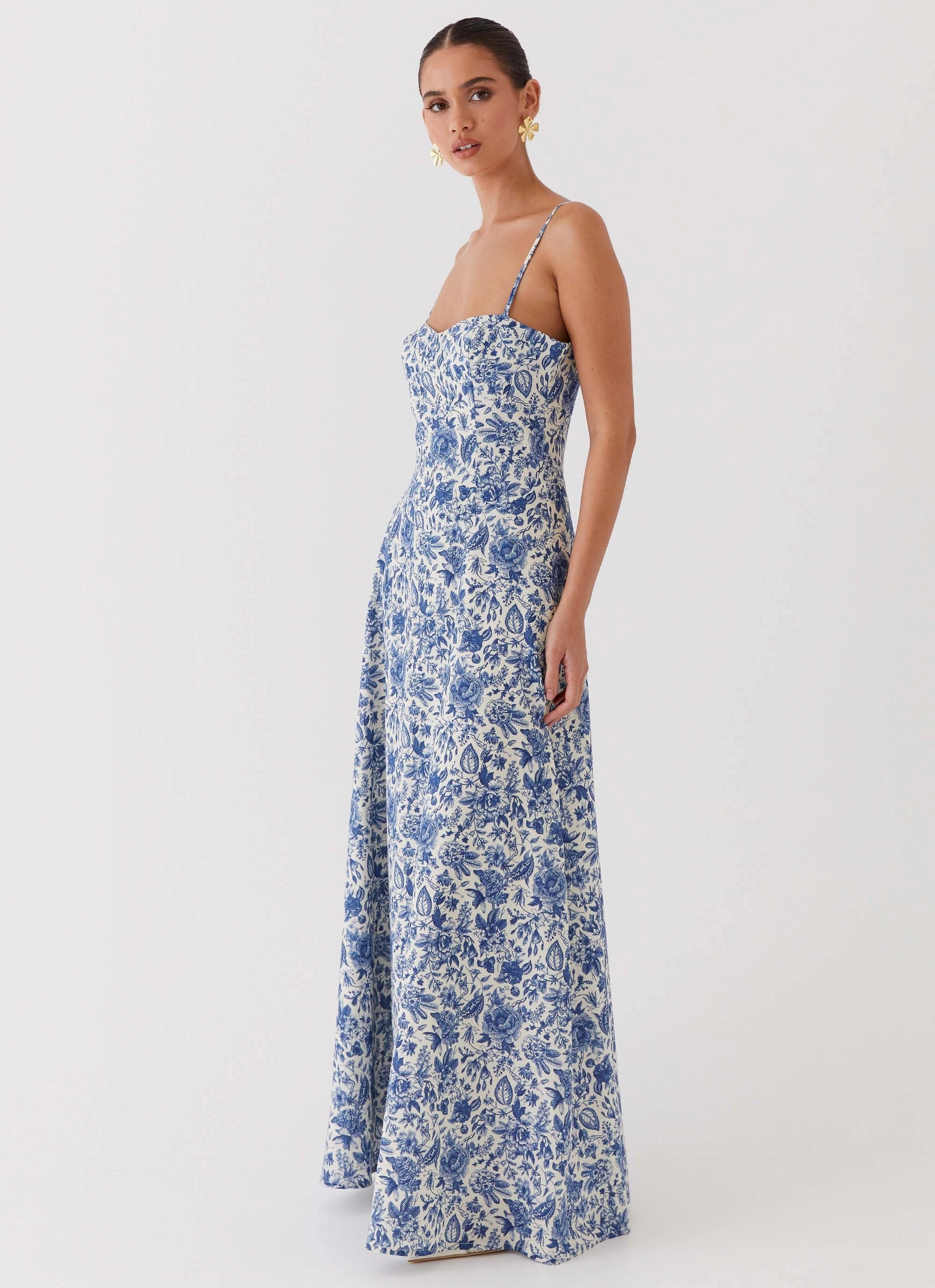 Subtle Flex Style Option Angelina Linen Maxi Dress - Blue Paisley