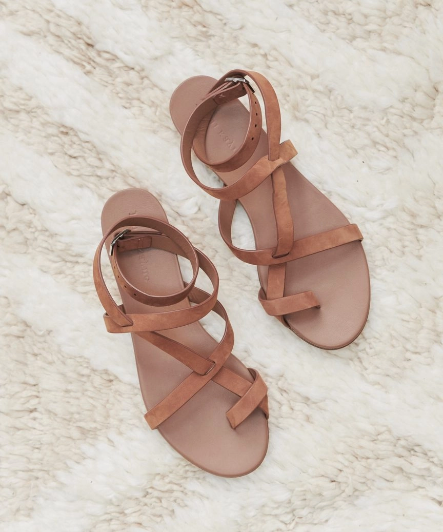 Polka-Dots Summer Adventure Oiled Leather Strappy Sandal