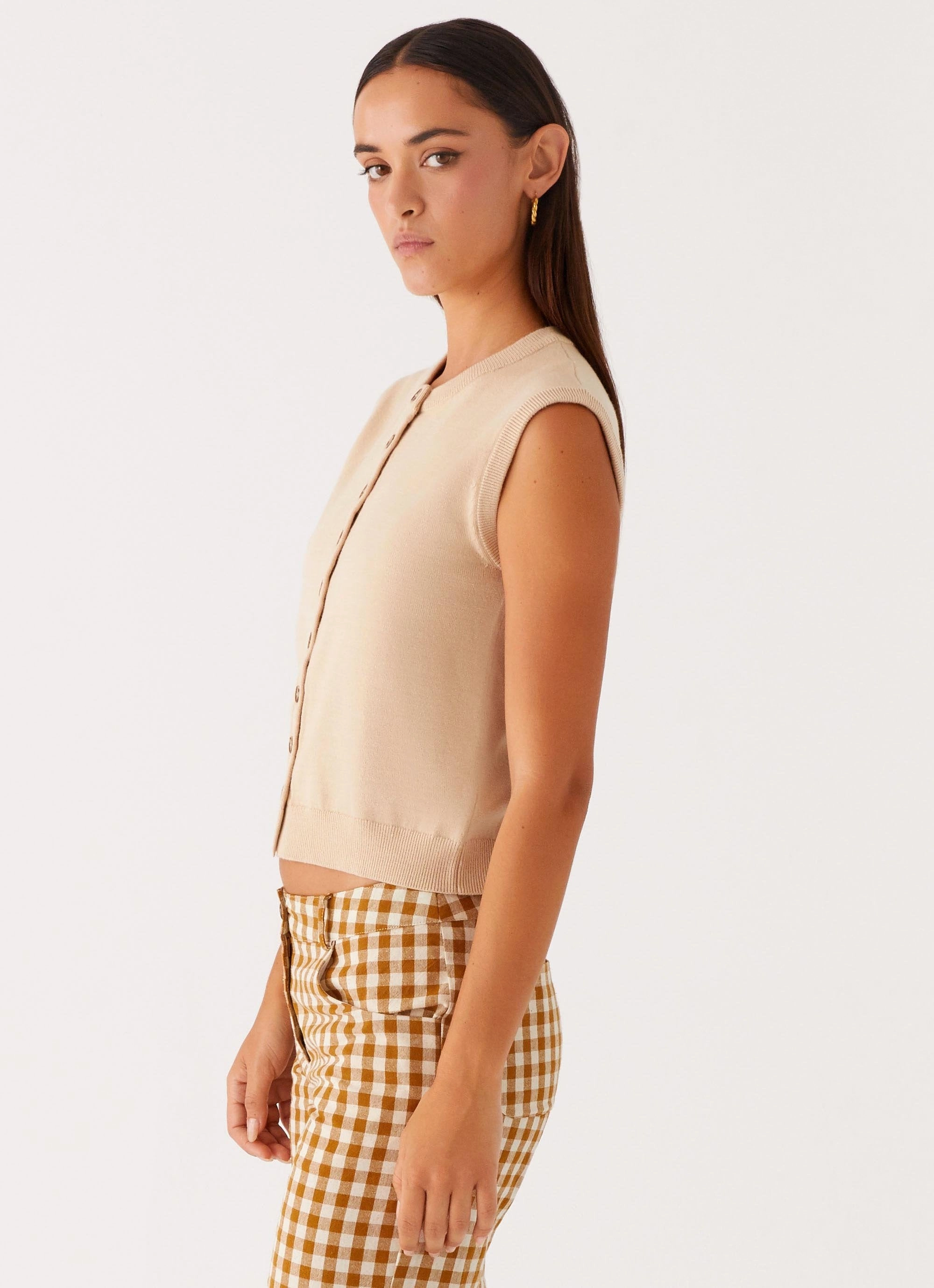 Mickey Knit Vest - Cream Moisture Wicking Fabric