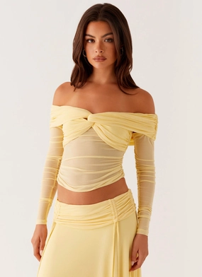 SweatAbsorbent ThermalRegulation Amryn Long Sleeve Top - Yellow