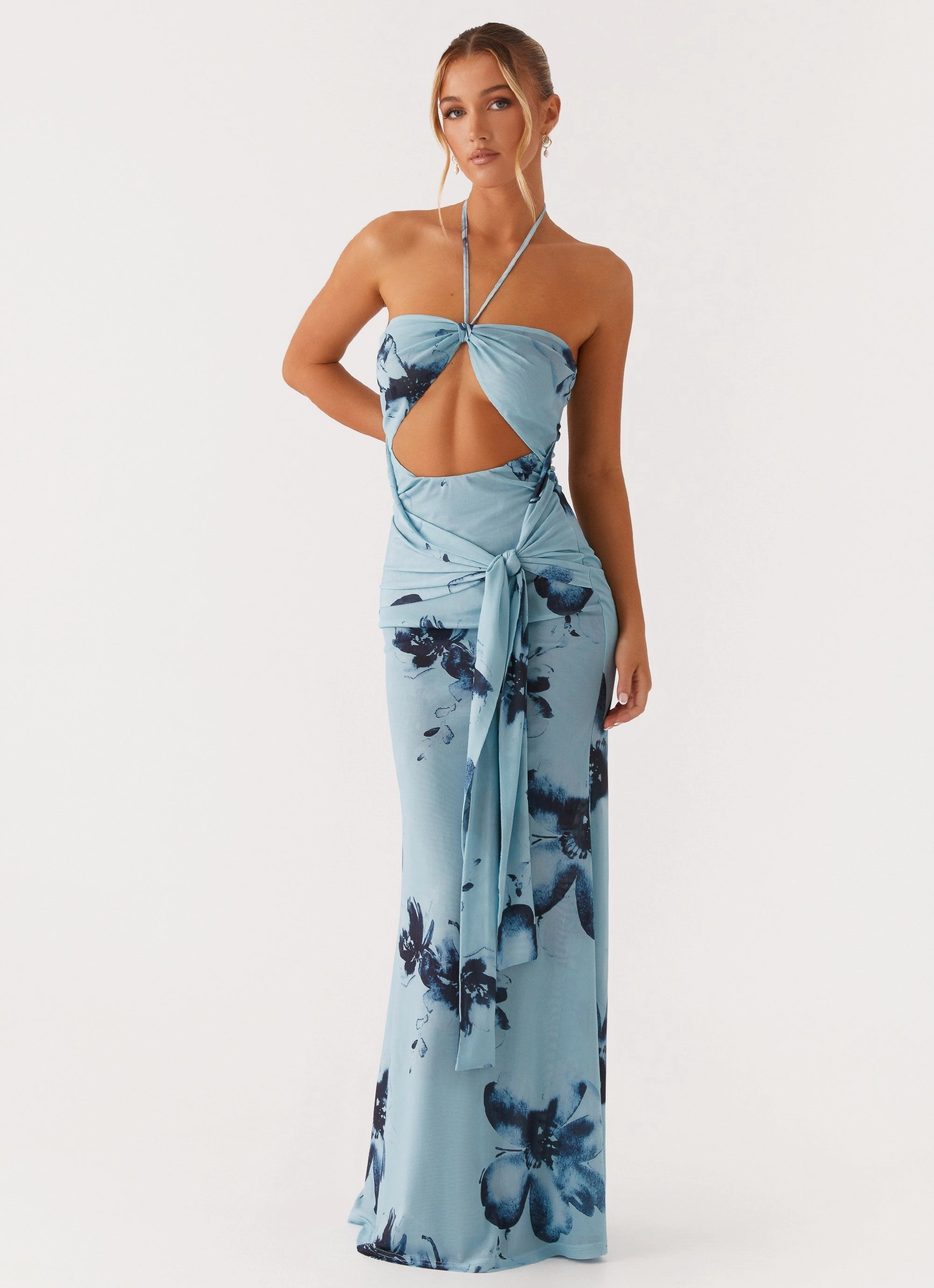 Effortless Tailoring Effortless Fit Design Antonia Maxi Dress - Black Blue Floral