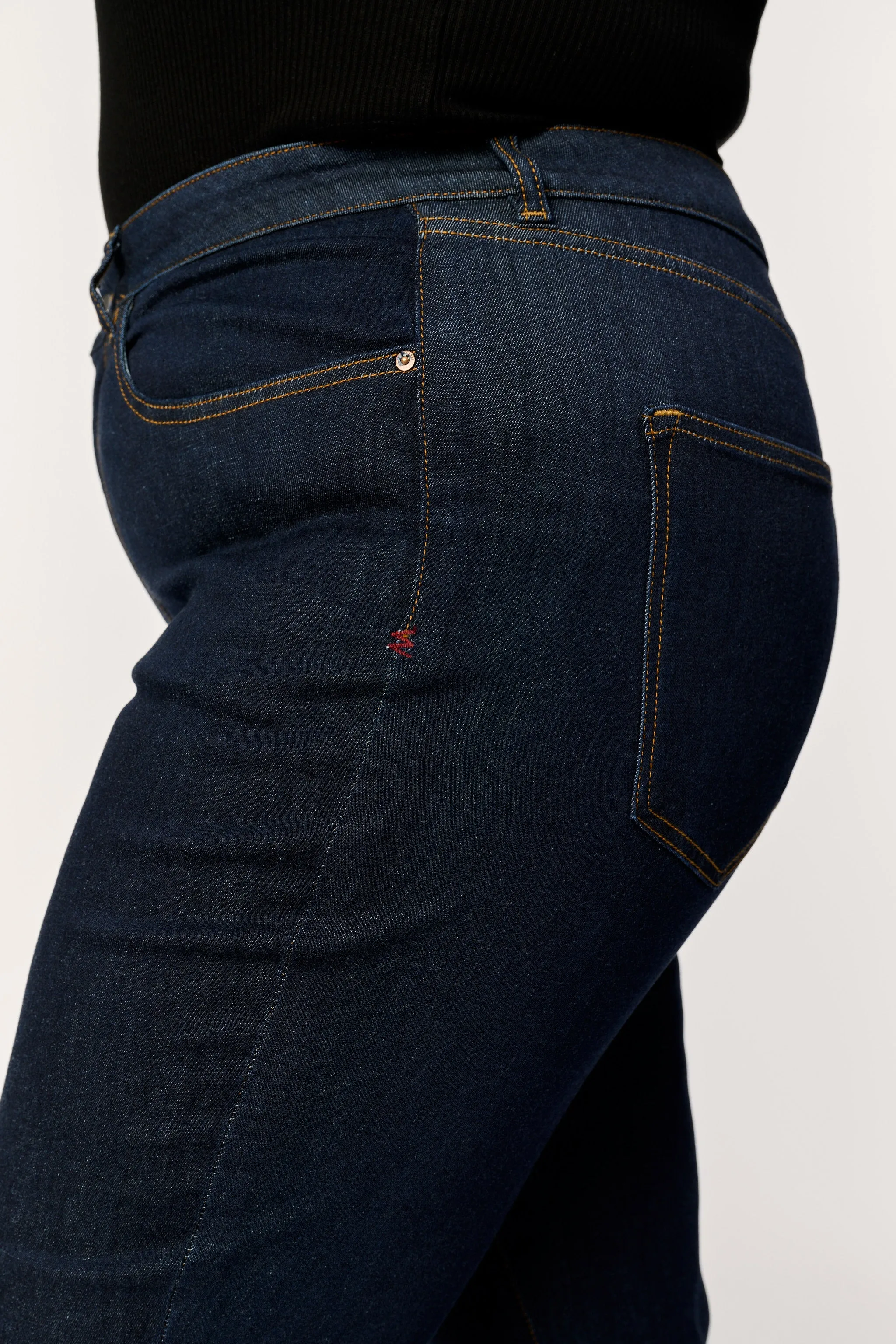 ASE PLUS STRETCH - STRAIGHT | LONG GONE