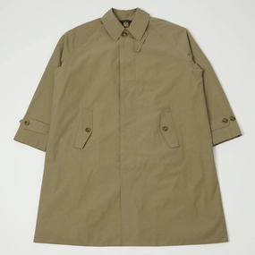 ReflectiveTrimDetails Reversible Dual Layer Baracuta G12 'Baracuta Cloth' Coat - Tan