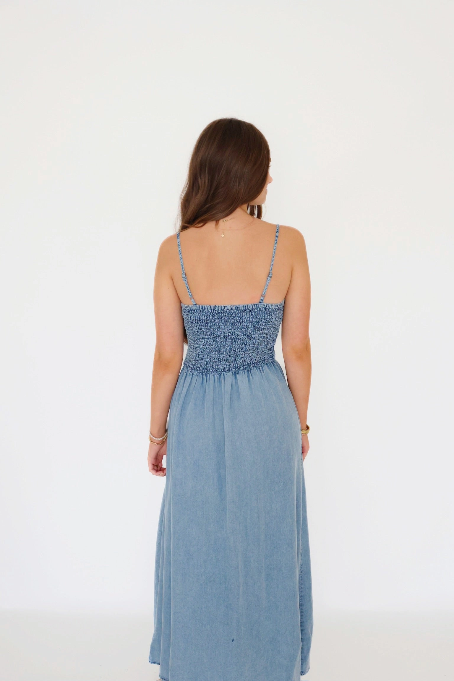 CompressionSupportWeave Microfiber texture Bayside Chambray Midi Dress