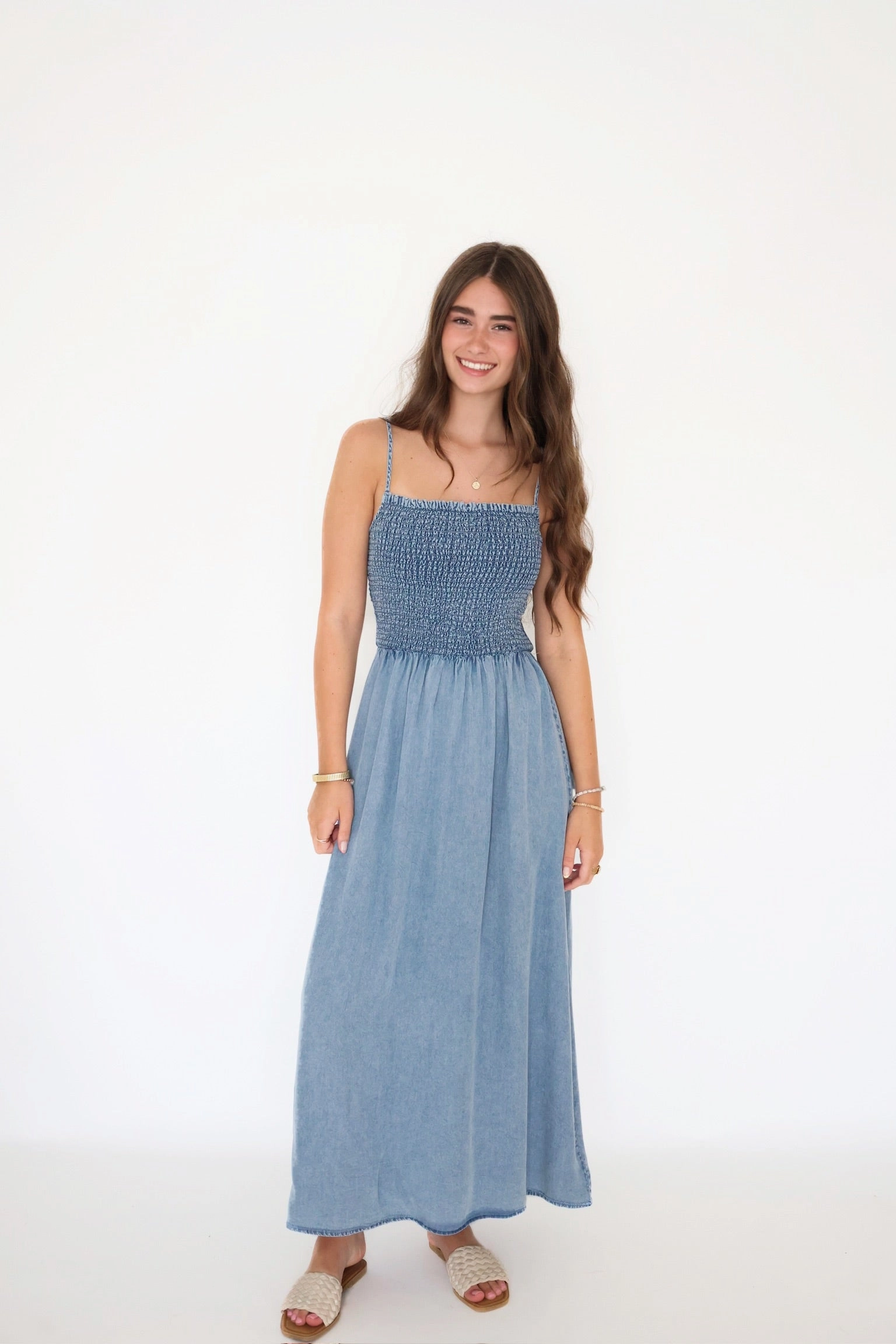DoubleStitched Hemming PuckerFree Surface Bayside Chambray Midi Dress