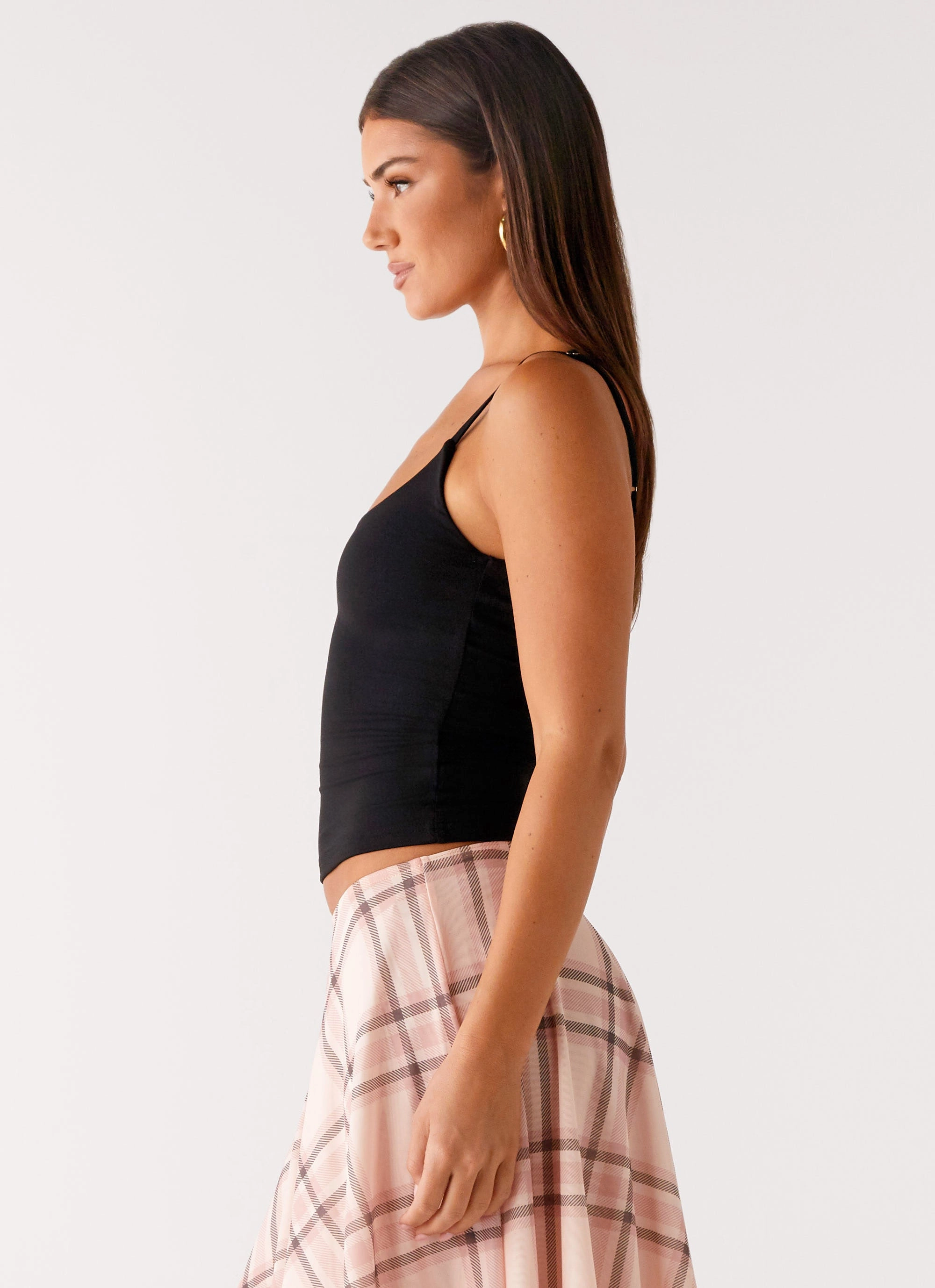 Blondie Tank Top - Black MeshPanelIntegration Double Stitched Hem