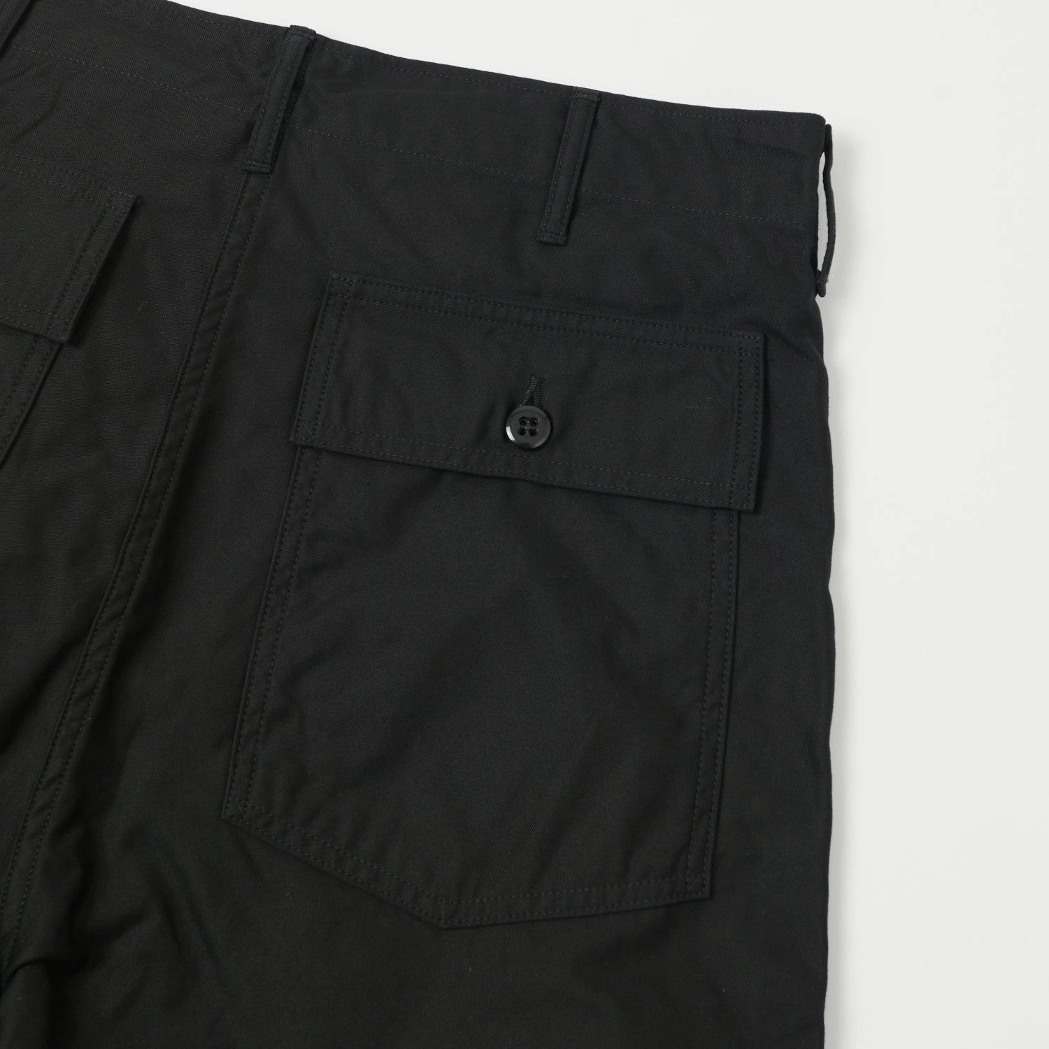 Day Hike All Season Wear Spellbound Tapered Utility Trouser - Black