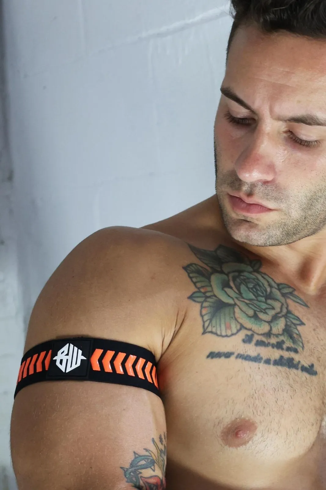 Breedwell Daycrawler Armbands, Neon Orange