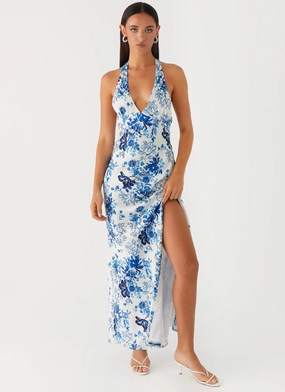 Angie Maxi Dress - Serene Sky Floral Curve-Enhancing