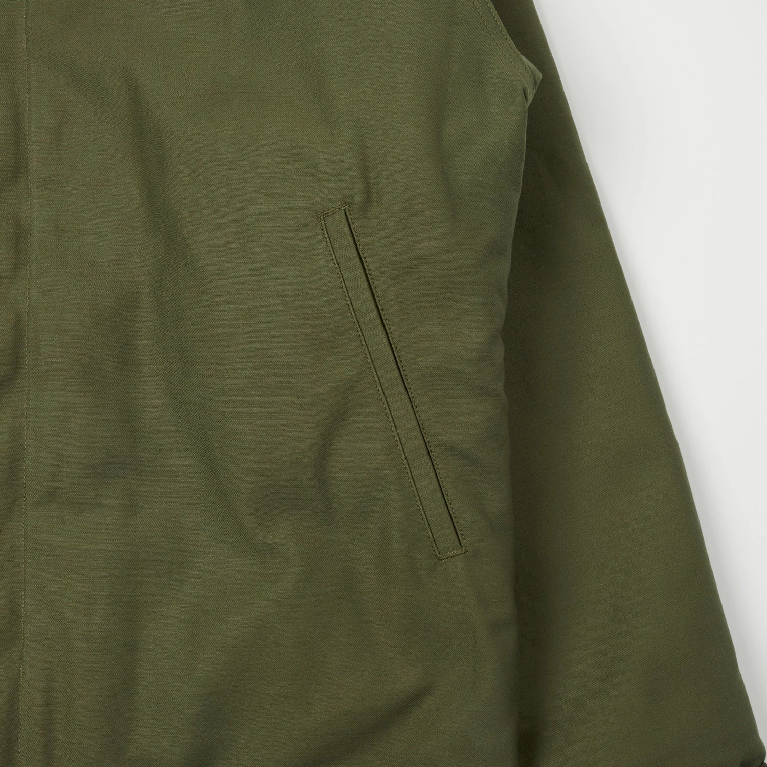 Convertible Cuff System Low Profile Collar Design Buzz Rickson's U.S. Navy N-1 Deck Jacket - Olive