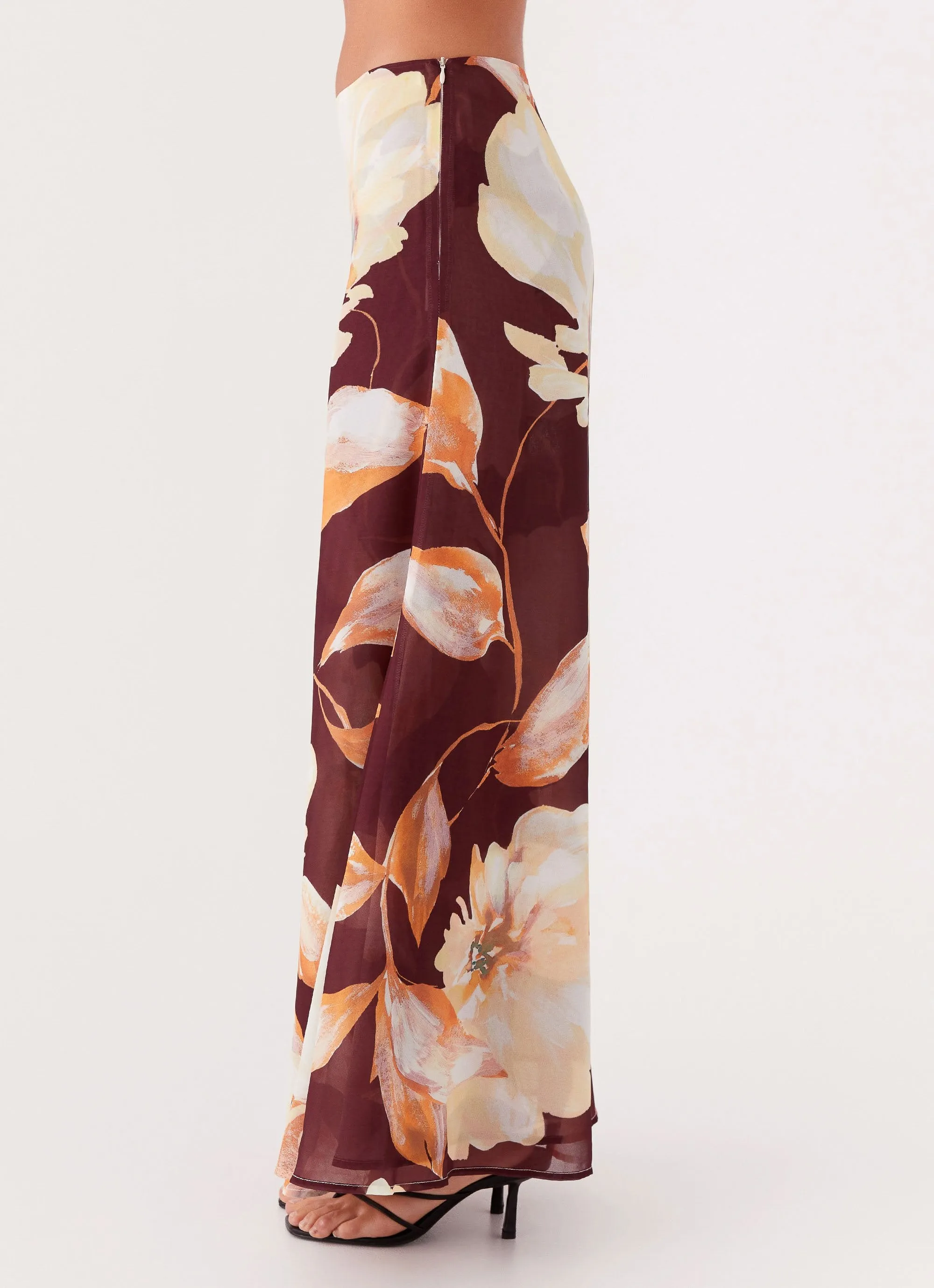 Date night Camellia Maxi Skirt - Brown Floral