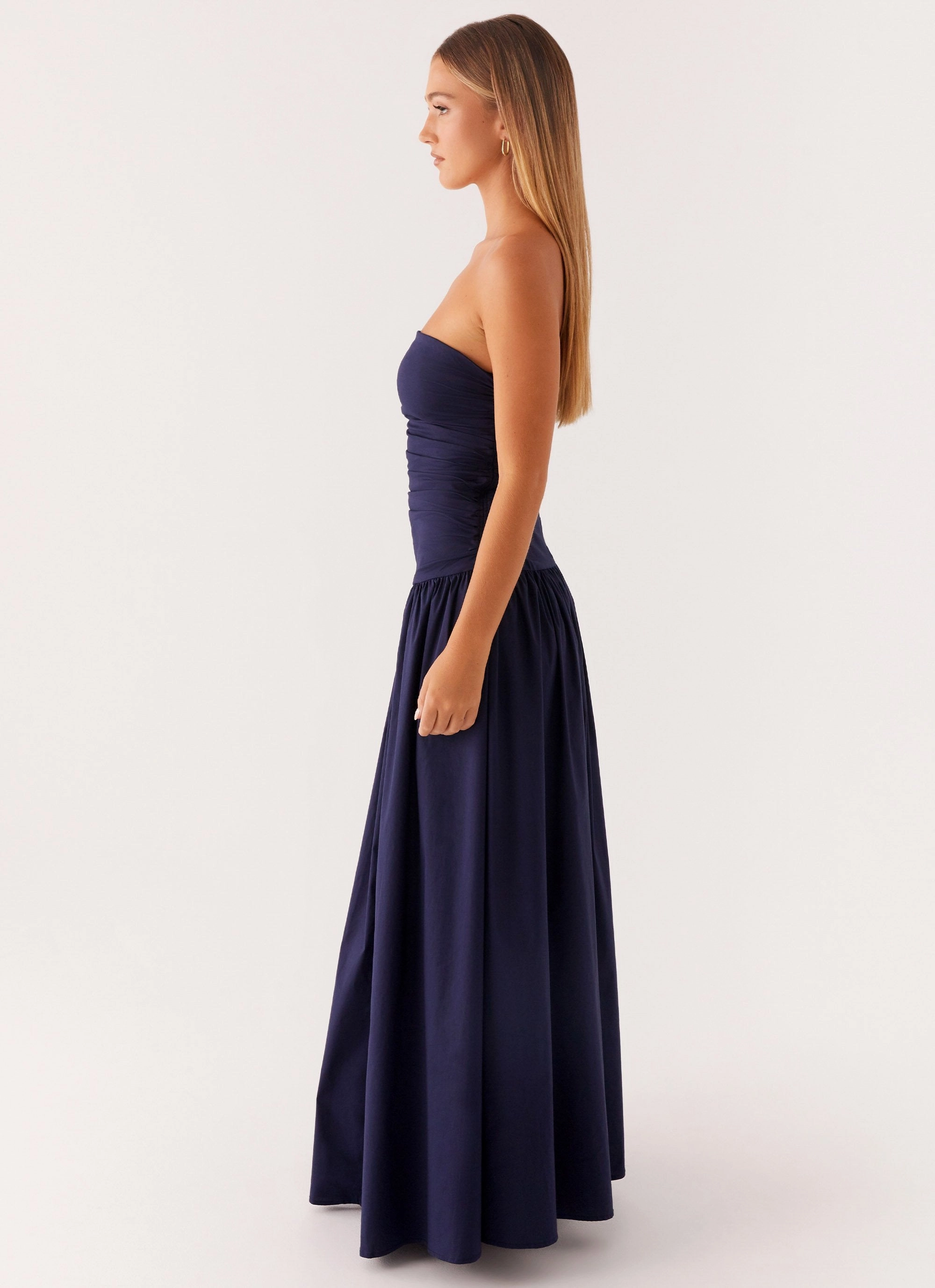 Playful design piece All Gender Carmel Maxi Dress - Navy