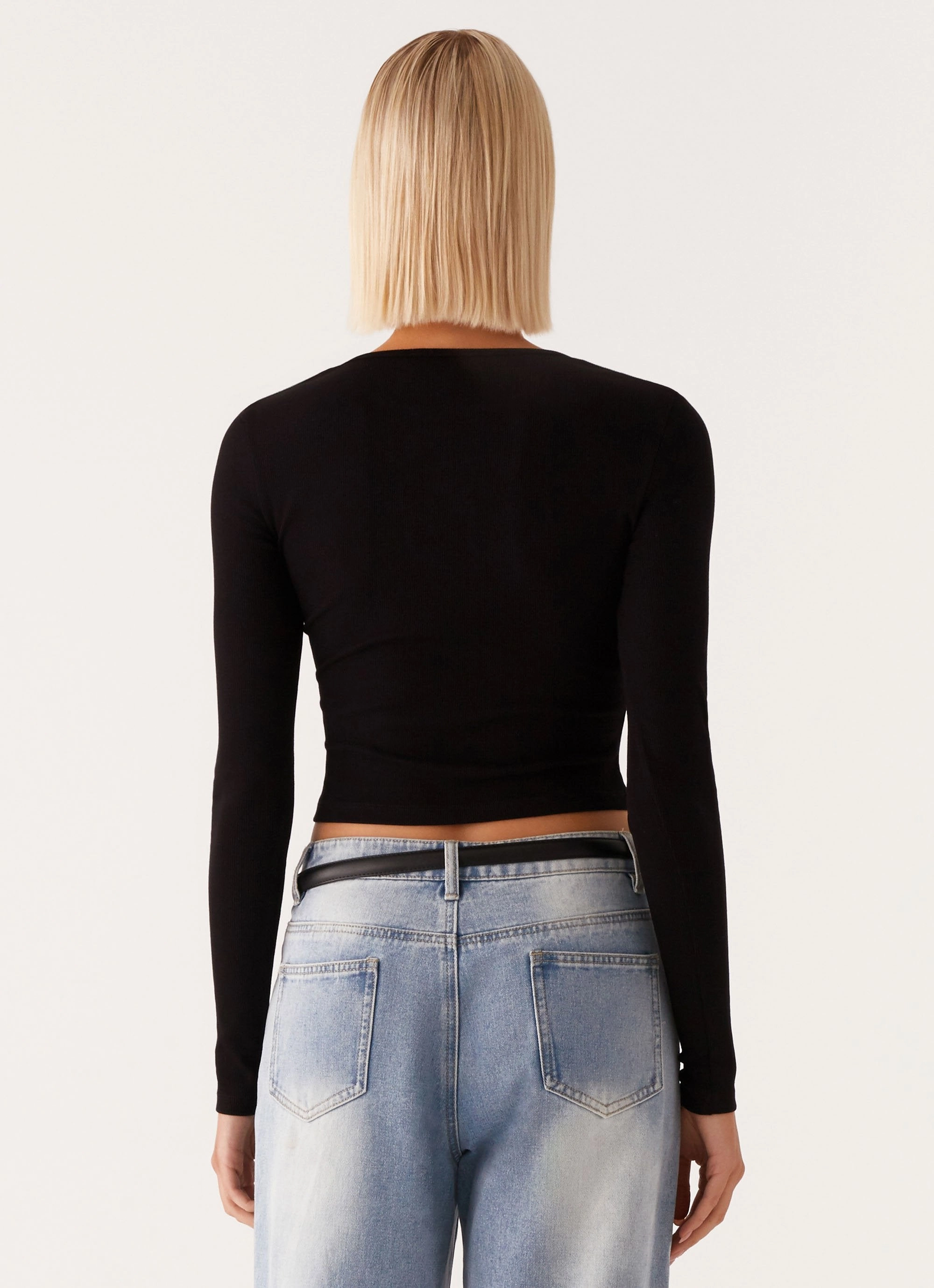 Minimal Layers Antibacterial Treatment Signature Monogram Long Sleeve Tee - Black