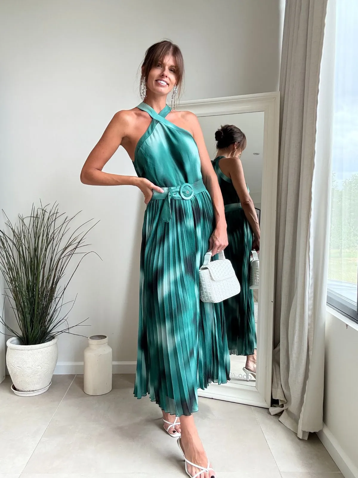 Paige Halter Pleated Belted Dress / Green Print Happy Scent Bold Look