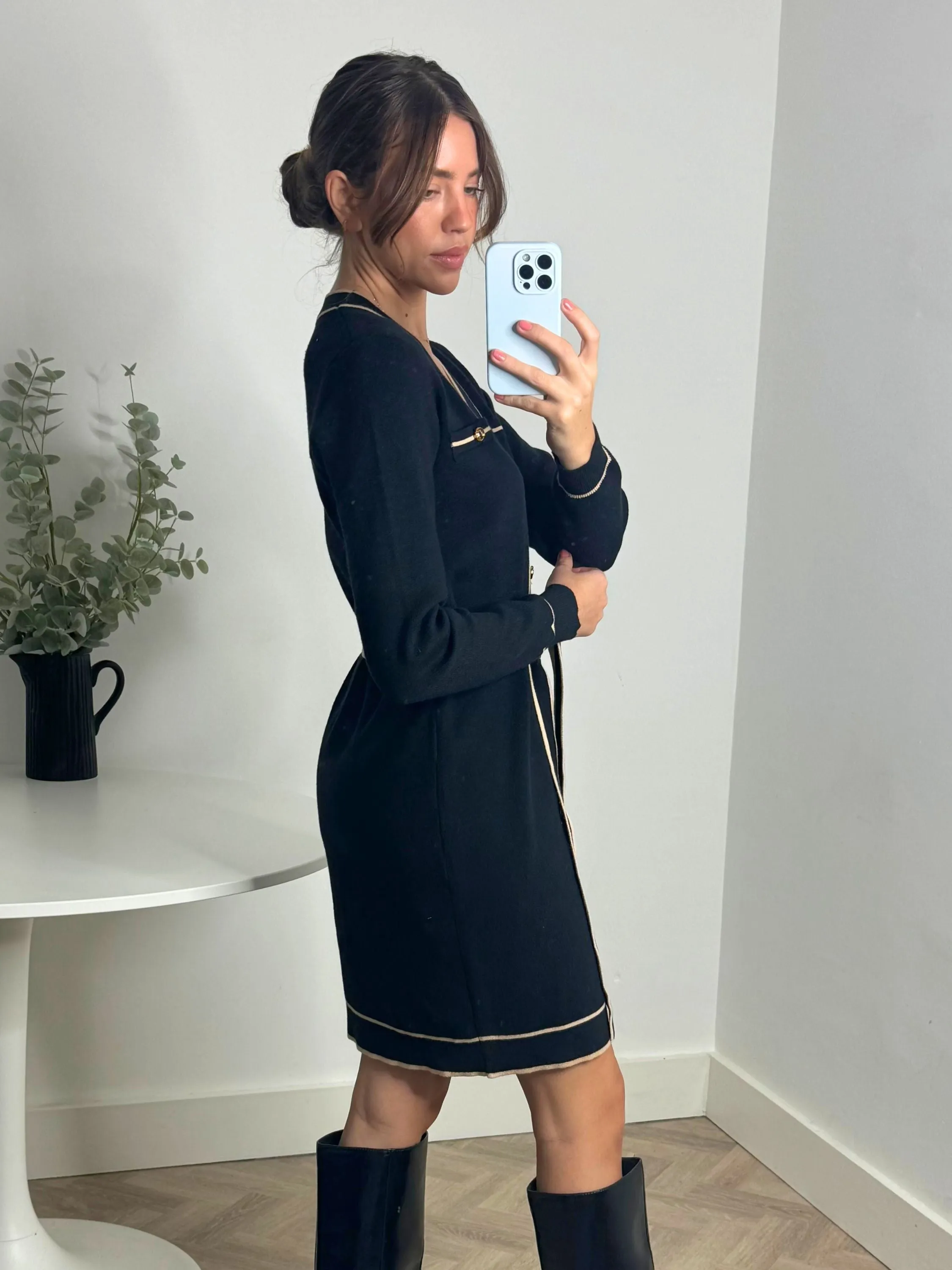 City Casual Silky Finish Calla Contrast Detail Knit Mini Dress in Black & Nude