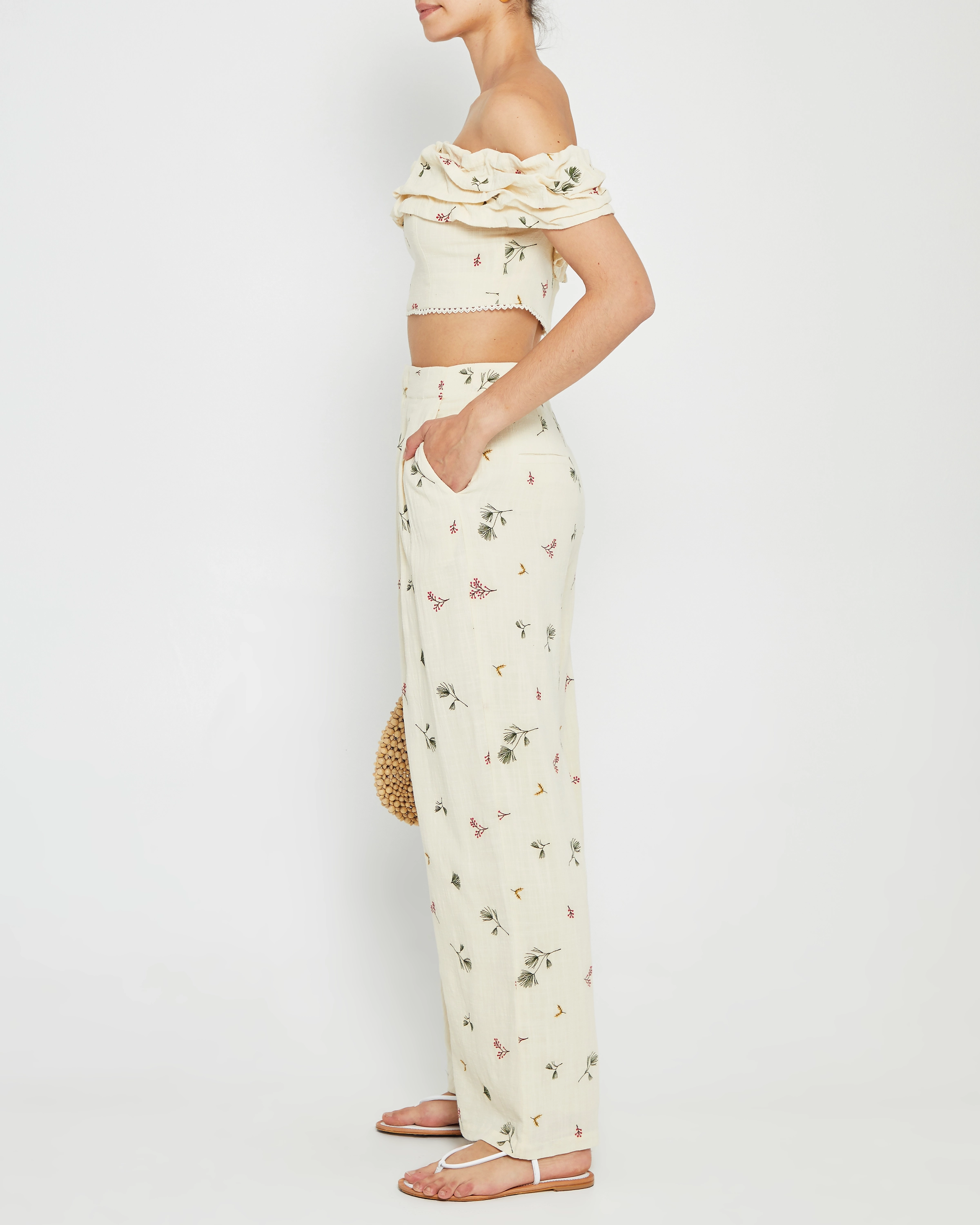 Sheri Pant Body-Hugging Fit