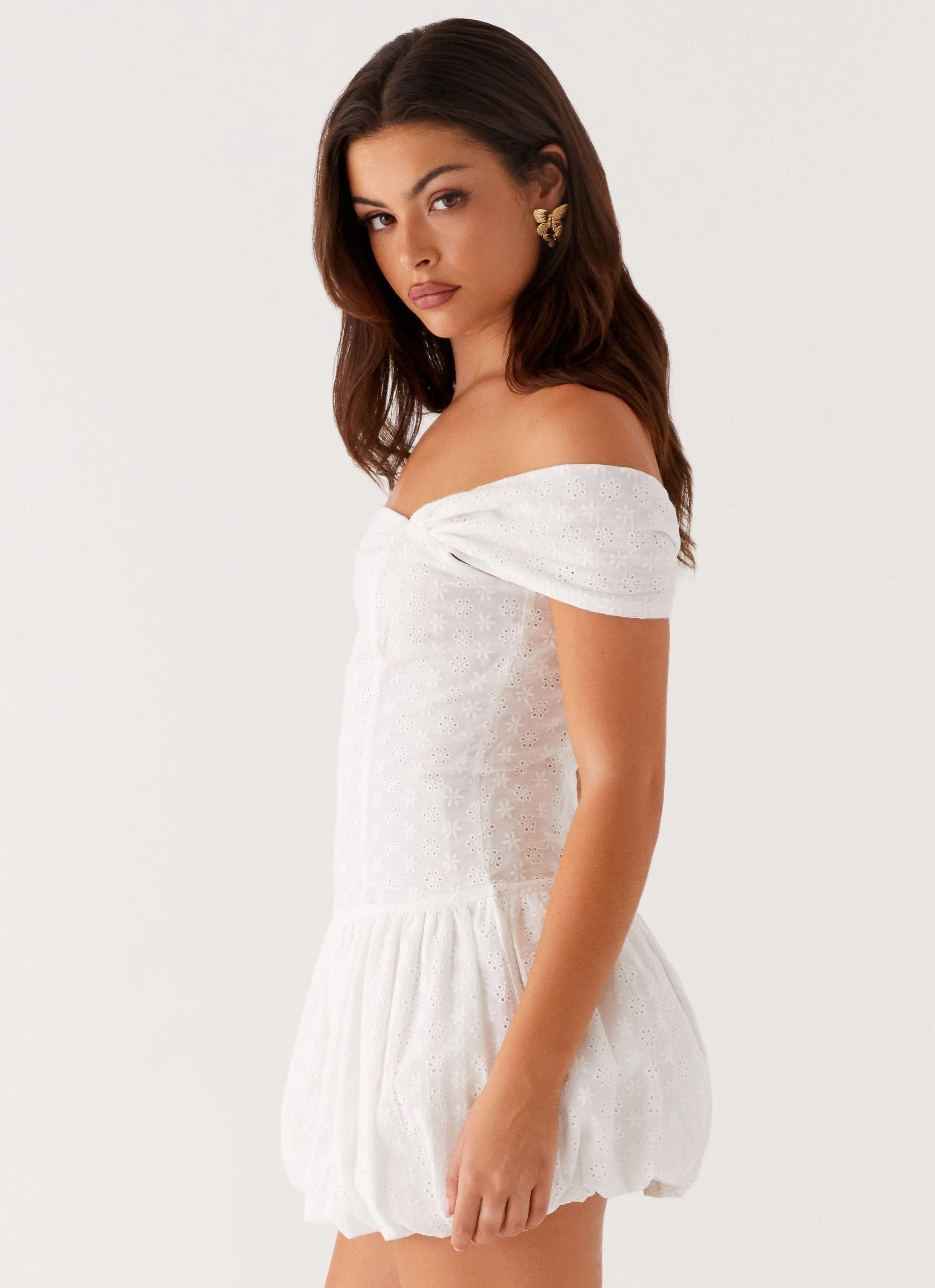 Dark Tones Vida Off Shoulder Mini Dress - White