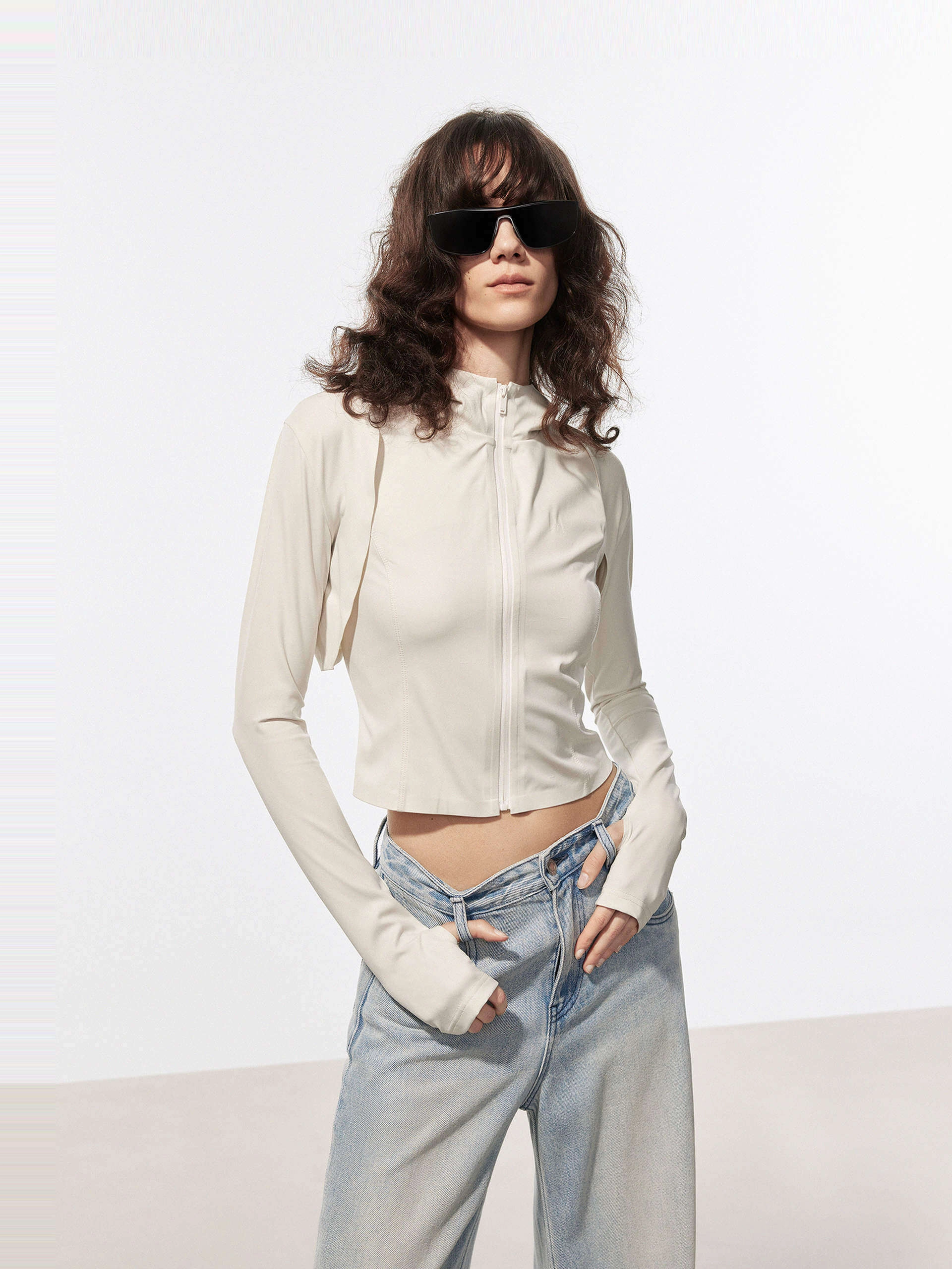 Slim Fit Hooded Jacket No Roll Collar Technology AdjustableHem