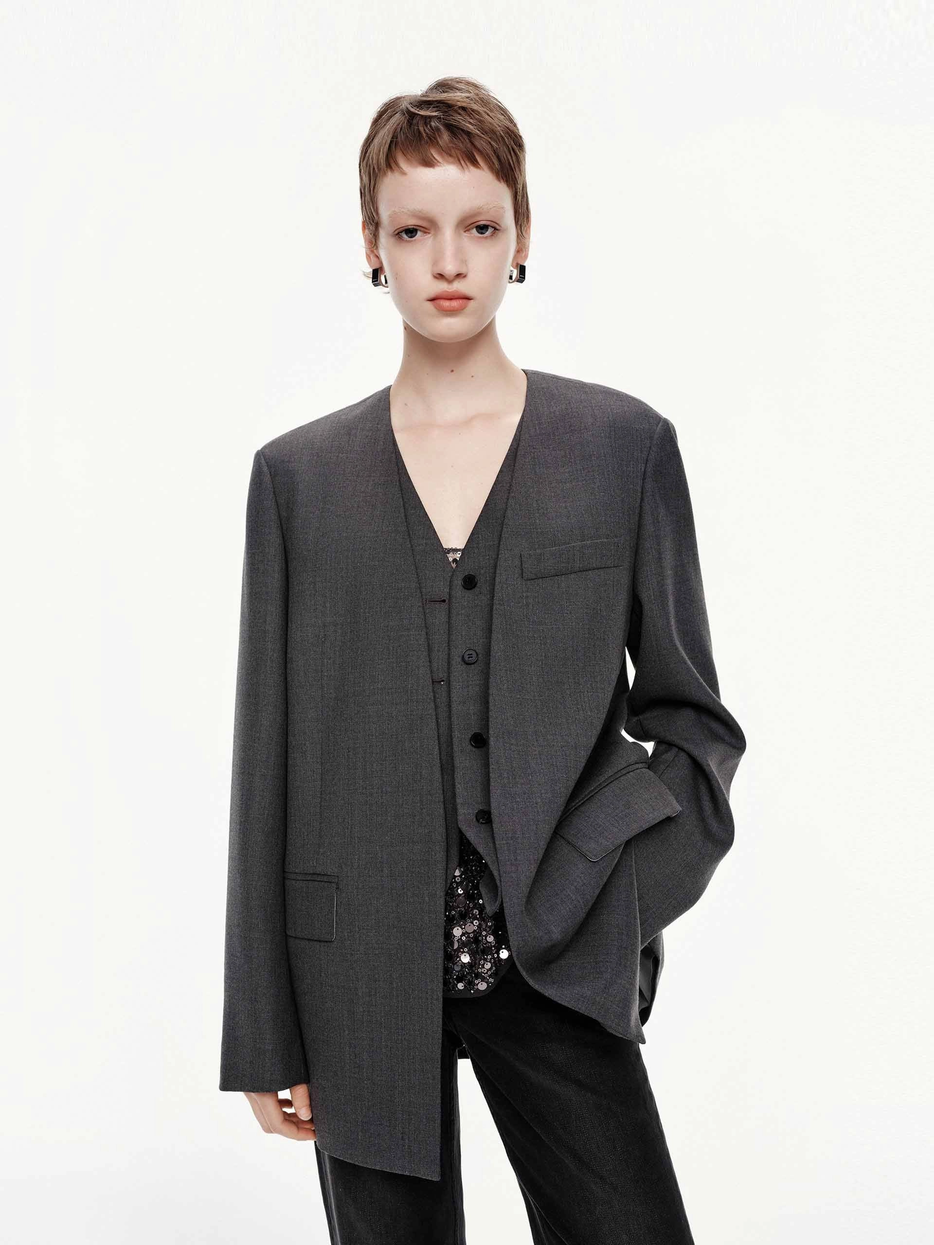 Collarless Layered Blazer Minimal Detail Reinforced Zippers