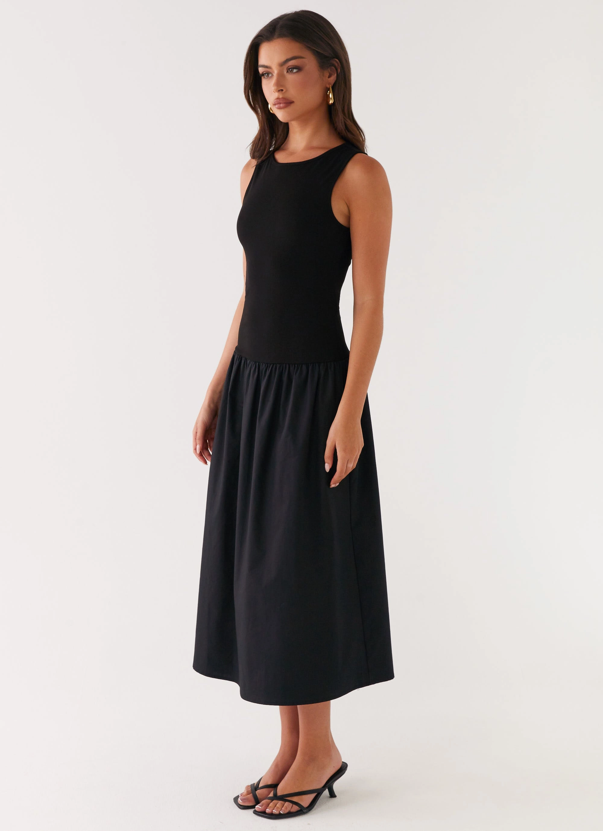 Smart and Elegant Duchess Midi Dress - Black