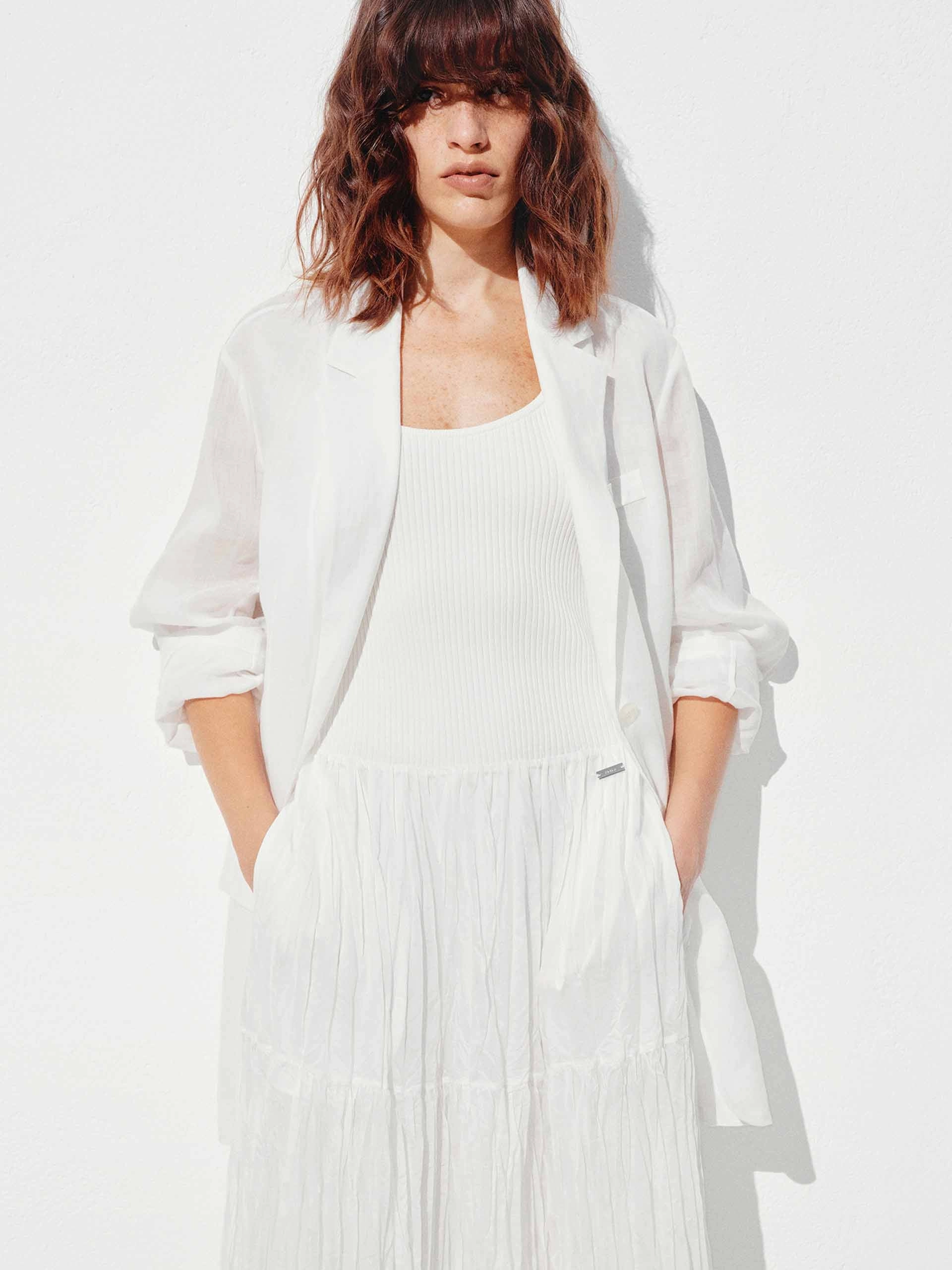 Comfy Ramie White Blazer UltraQuietMaterial