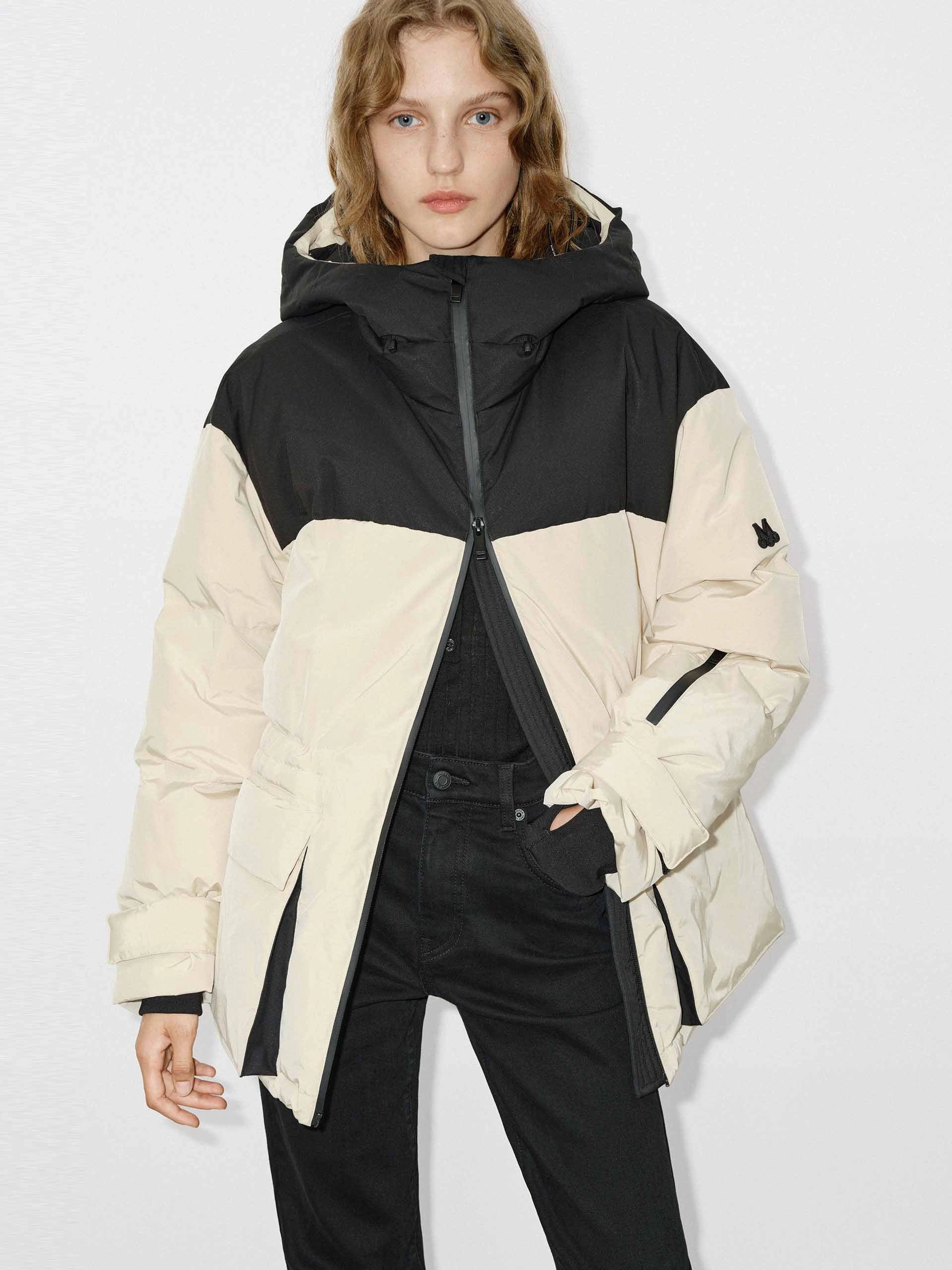 Contrast Hood Down Jacket Sleek Outer Practical Everyday Fit