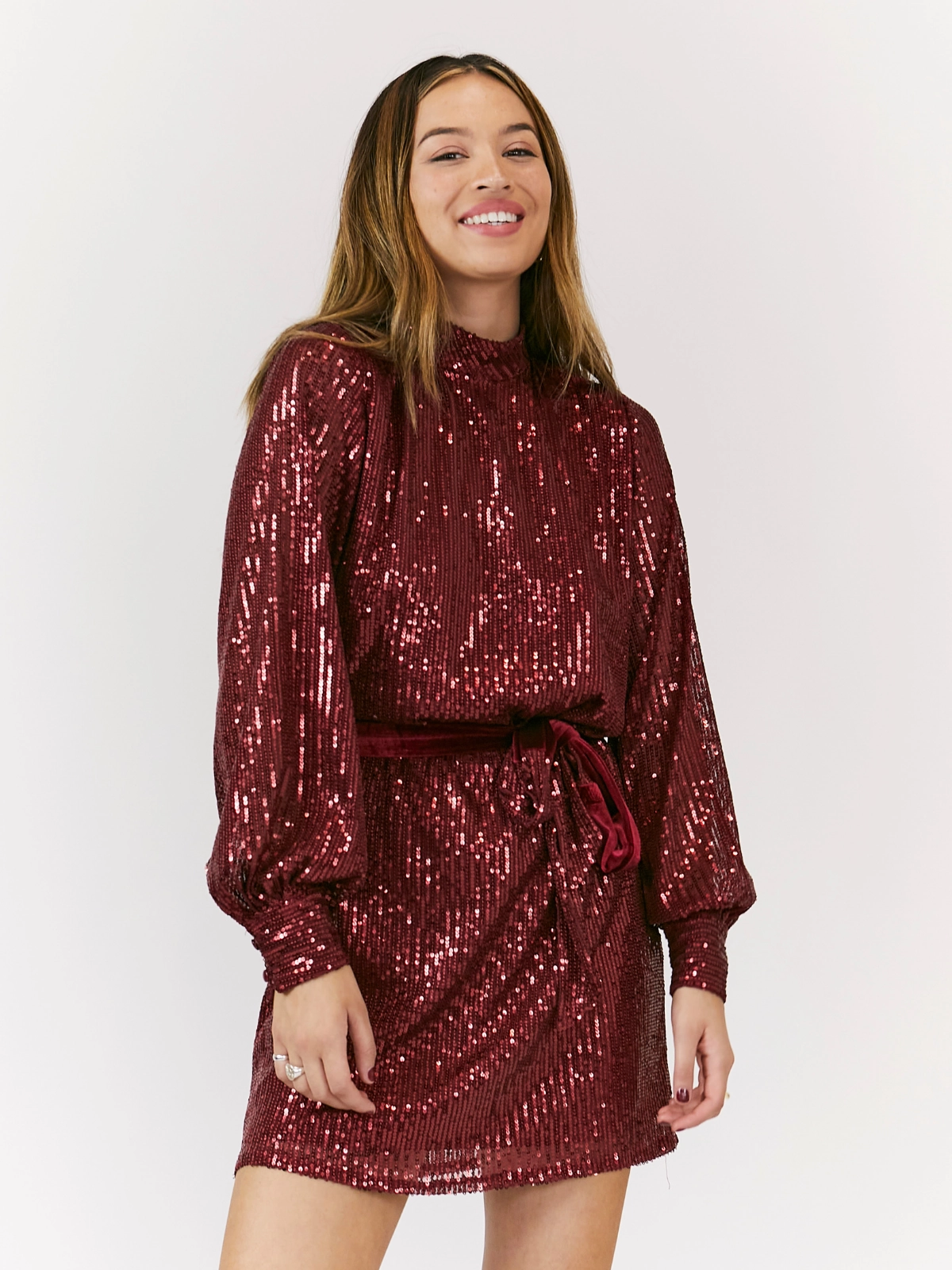 Baby-Shower Hannah Sequin High Neck Mini Dress / Mulberry