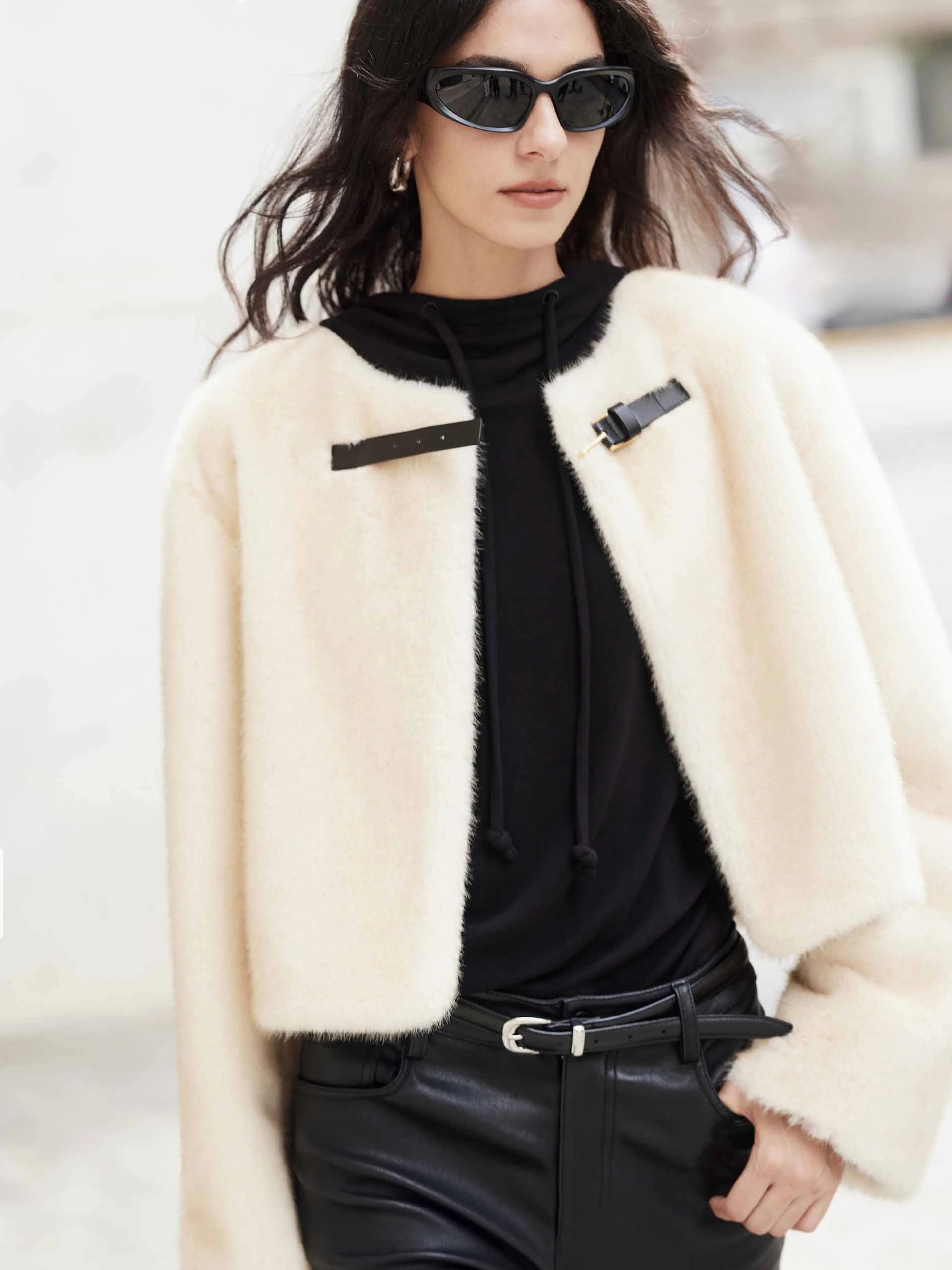 Cropped Faux Fur Coat Everyday Comfort Fit
