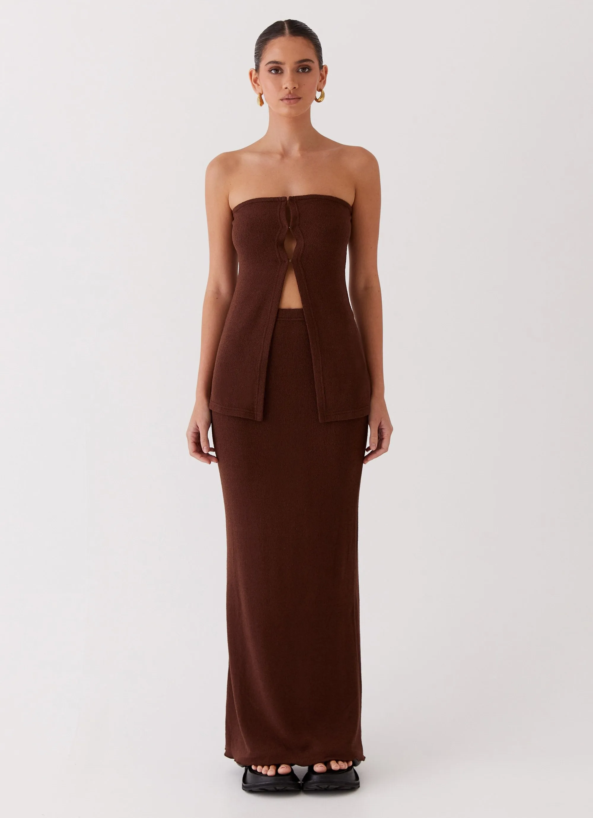 Thermal Regulation Technology Delicate Lady Knit Top - Chocolate