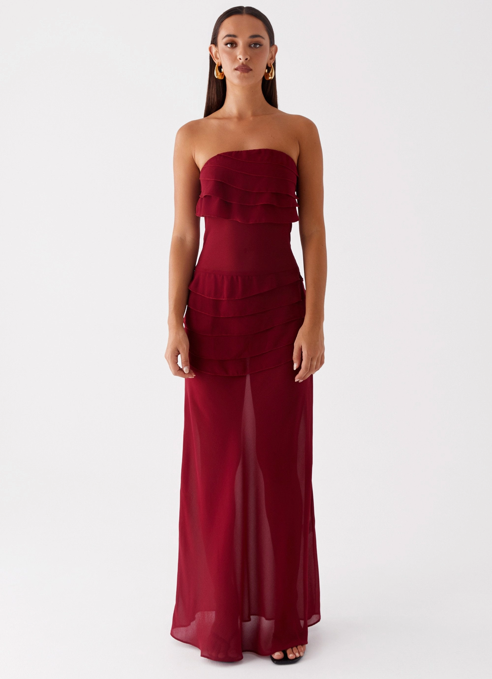 Social Ease Layering Fit Into The Night Maxi Dress - Cherry Red