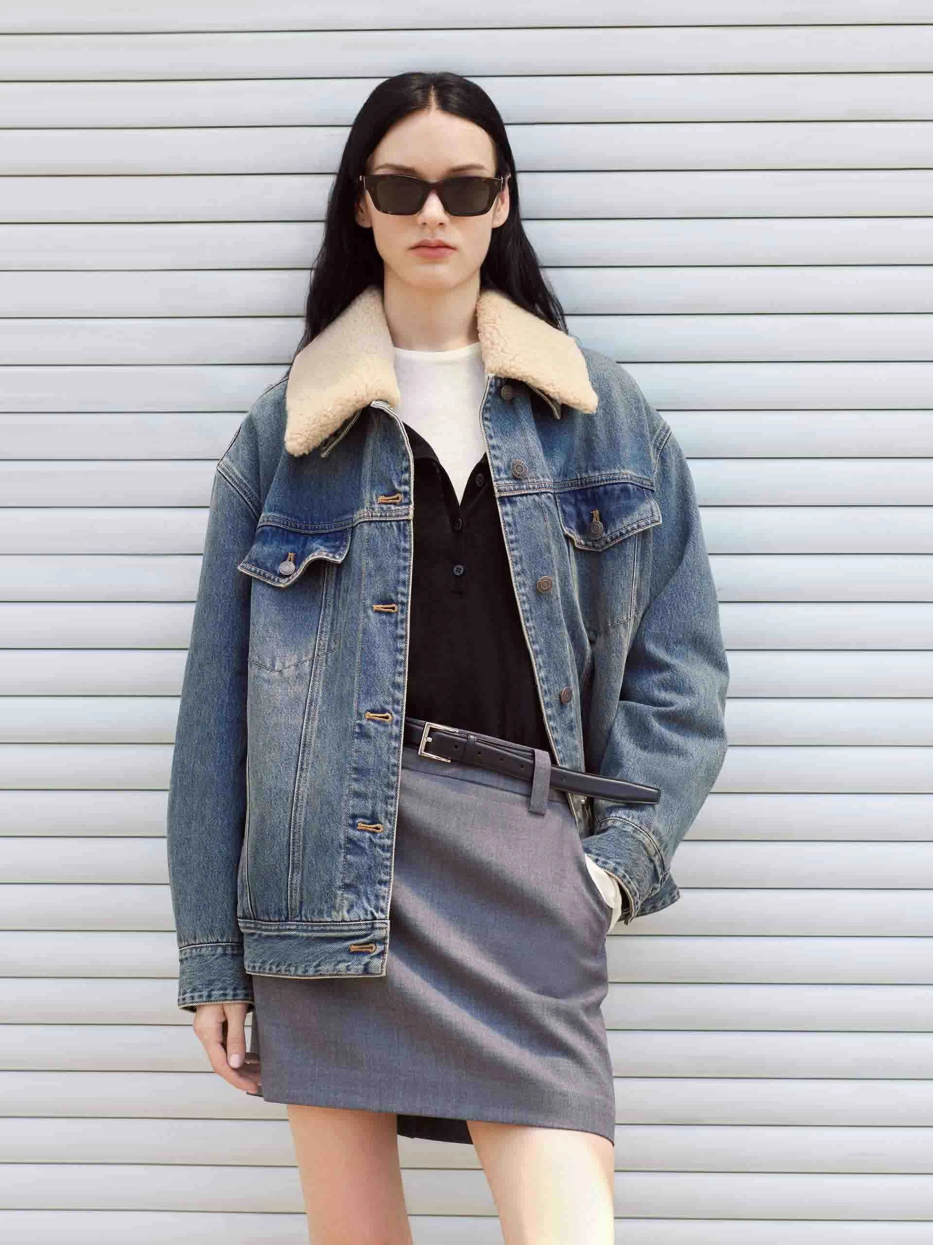 Moisture Wicking Inner Layer Detachable Collar Denim Jacket