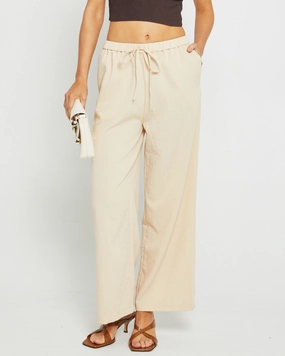 Laser Cut Edges Stylish Cut Dicksey Pant