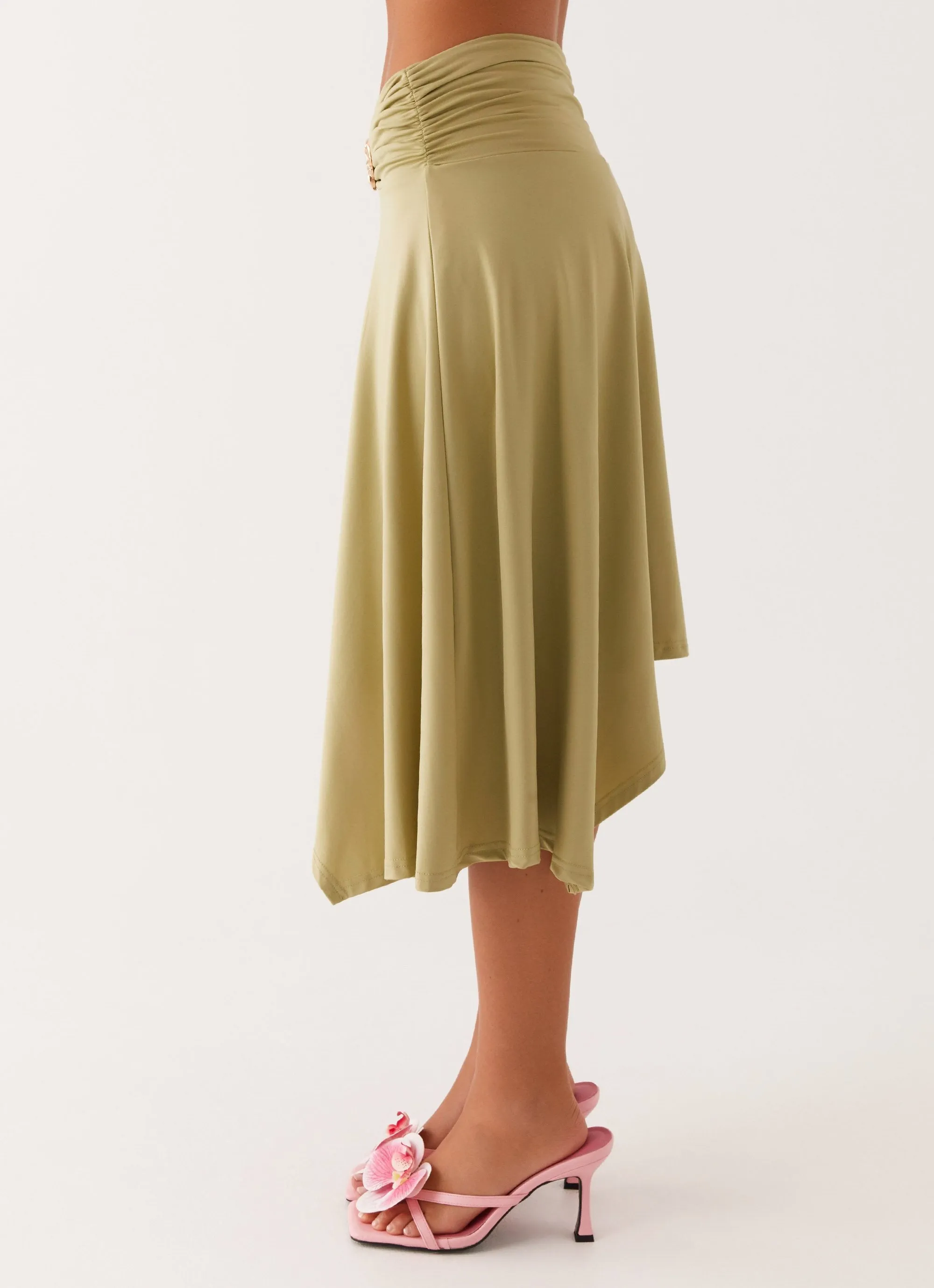 Versatile Outfit Dolly Midi Skirt - Green