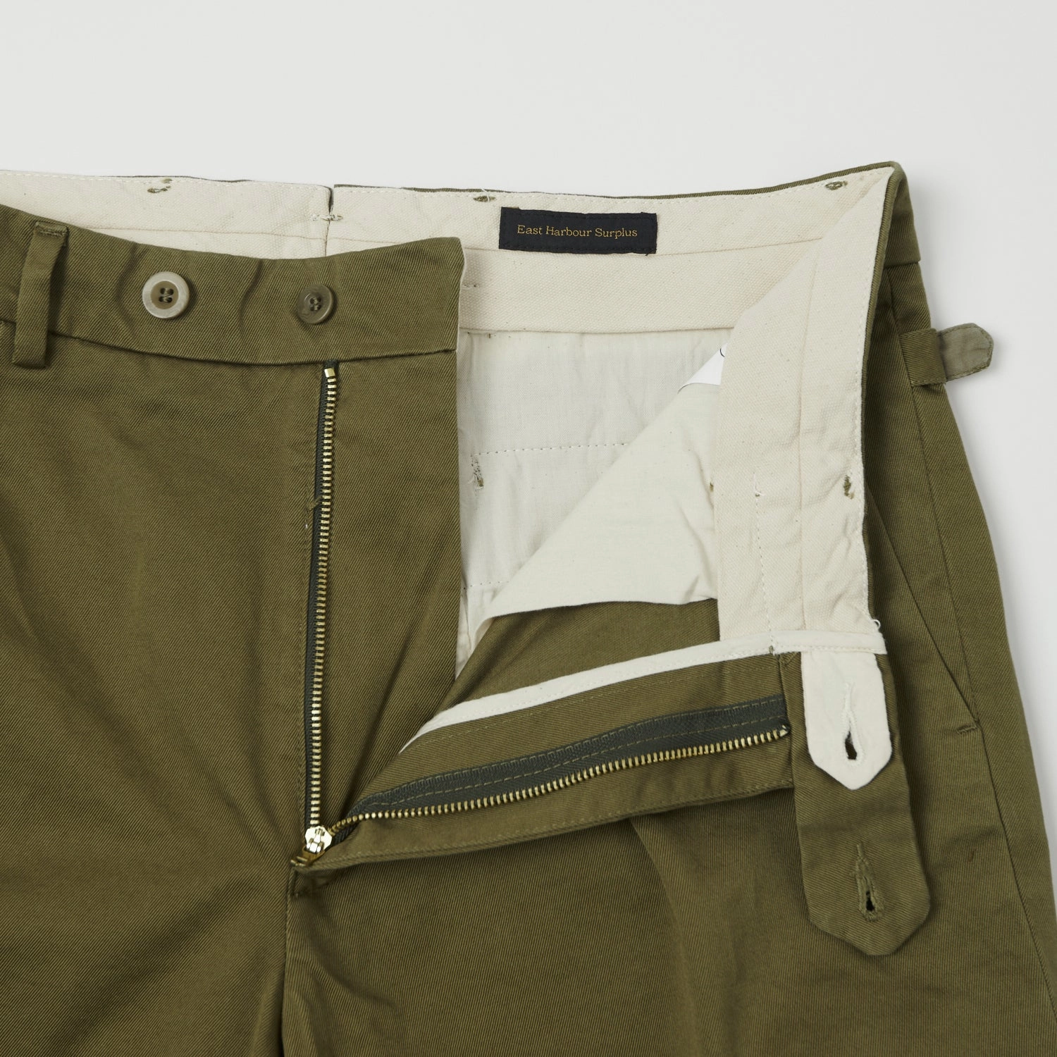 East Harbour Surplus 'Barry' Chino - Green High Quality Material