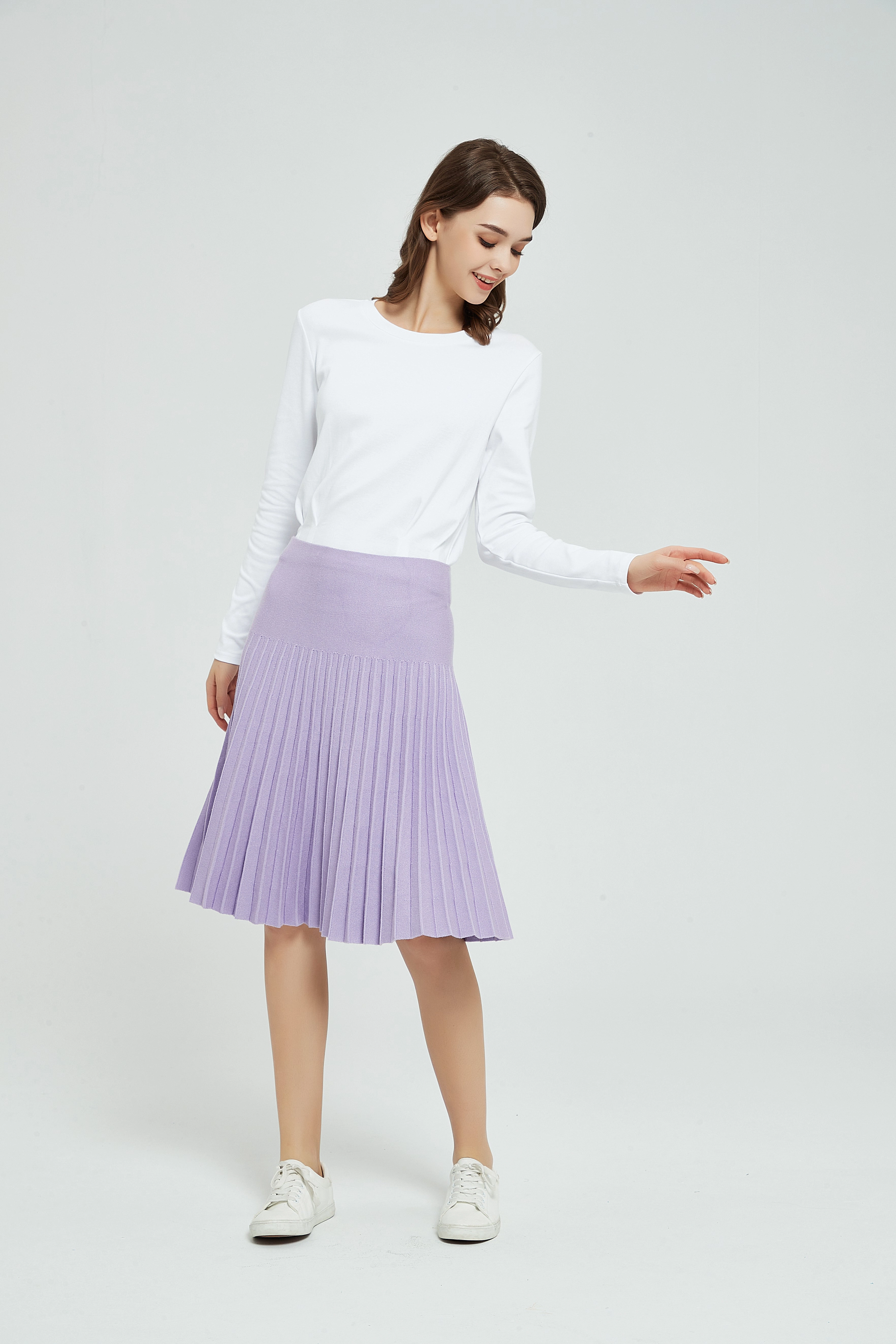 MM YEAR ROUND PLEATED - LAVENDER No Frills Fit Light wash