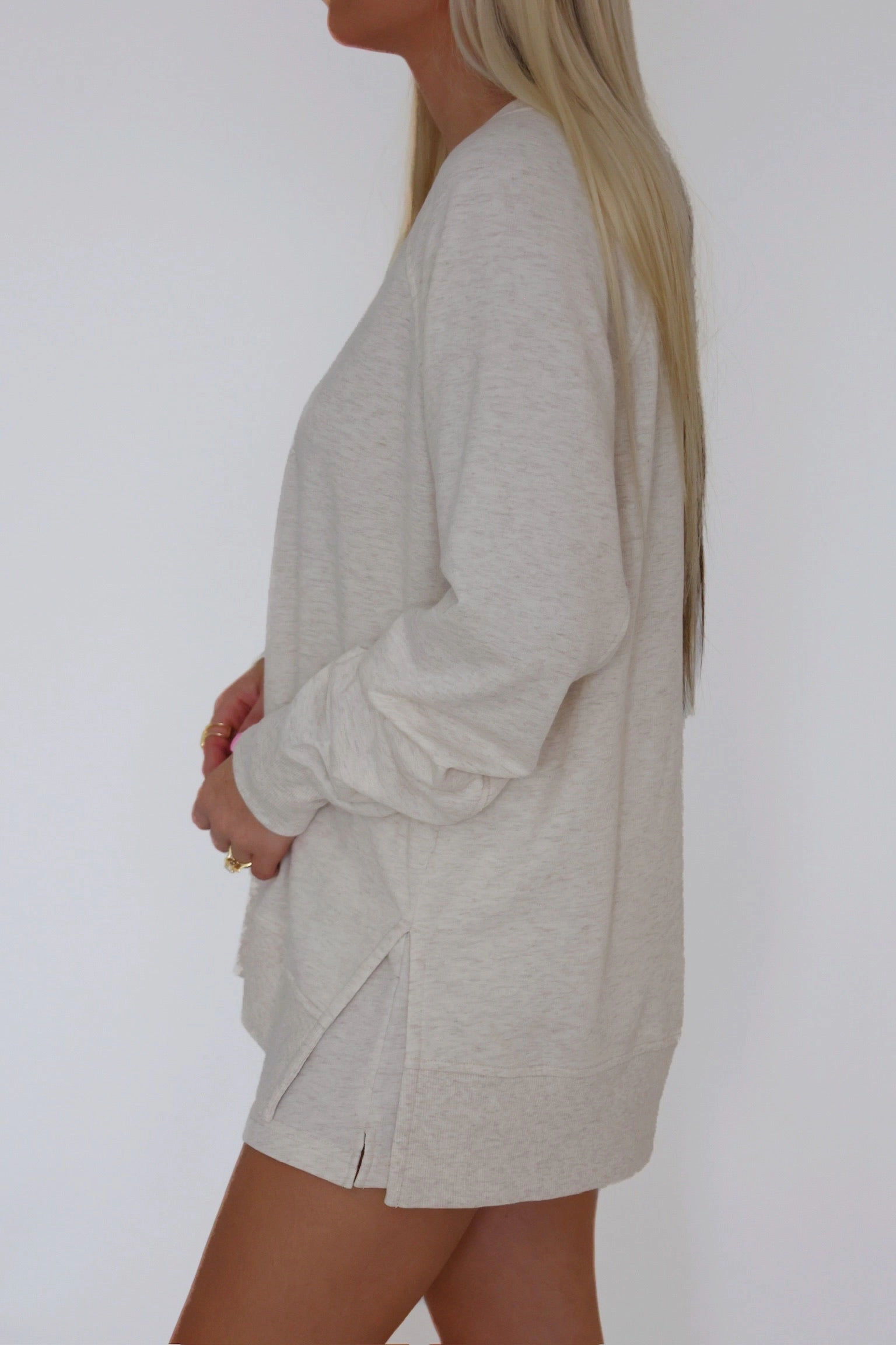 Tailored Silhouette Soft touch finish V-Neck Weekender- Light Oatmeal Heather