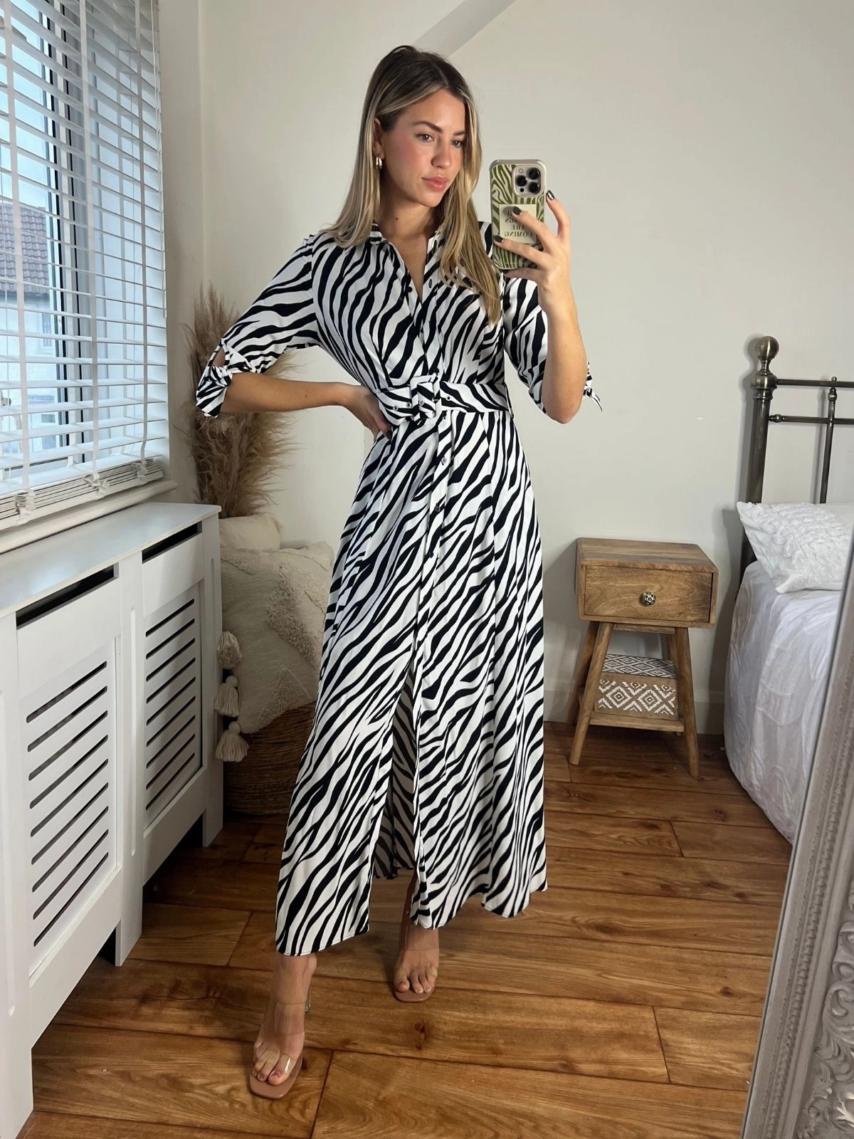 Daphne Belted Shirt Dress / Zebra Print Insulating-Lining Floral-Pattern