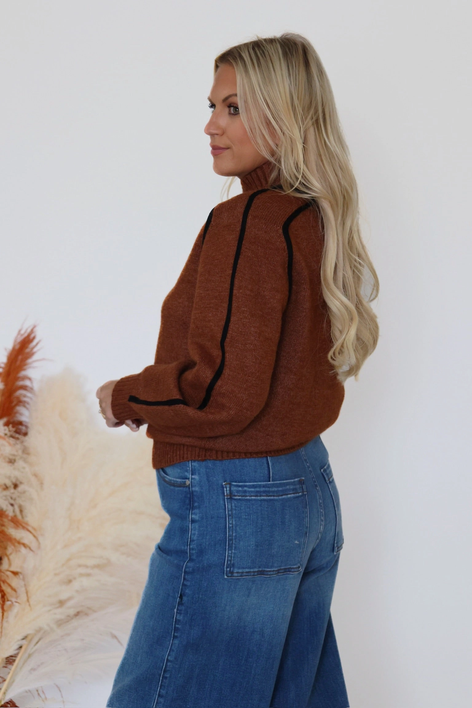 Elana Sweater Comfortable Look