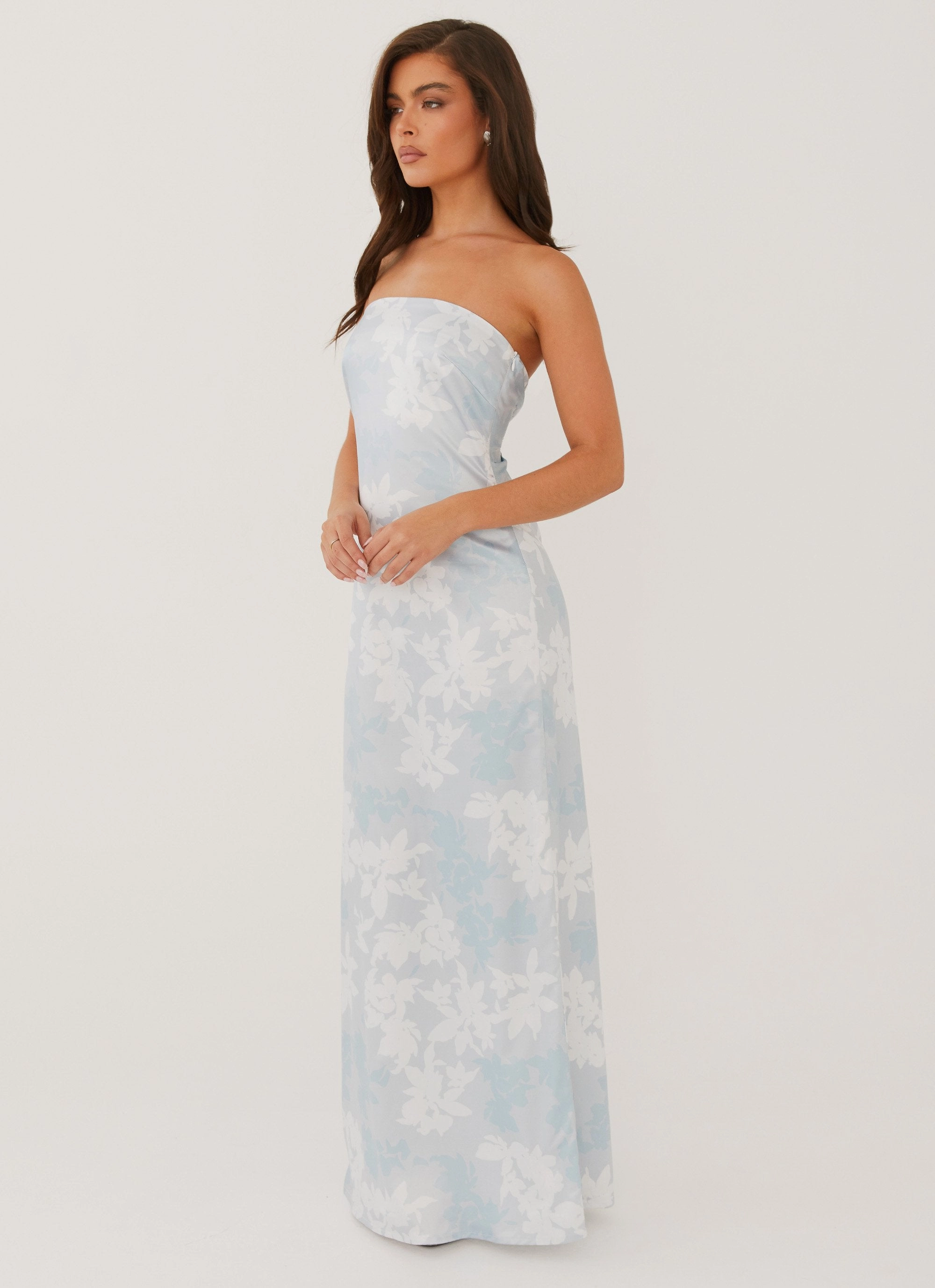 Love Me More Maxi Dress - Blue Blossom Minimal Comfort