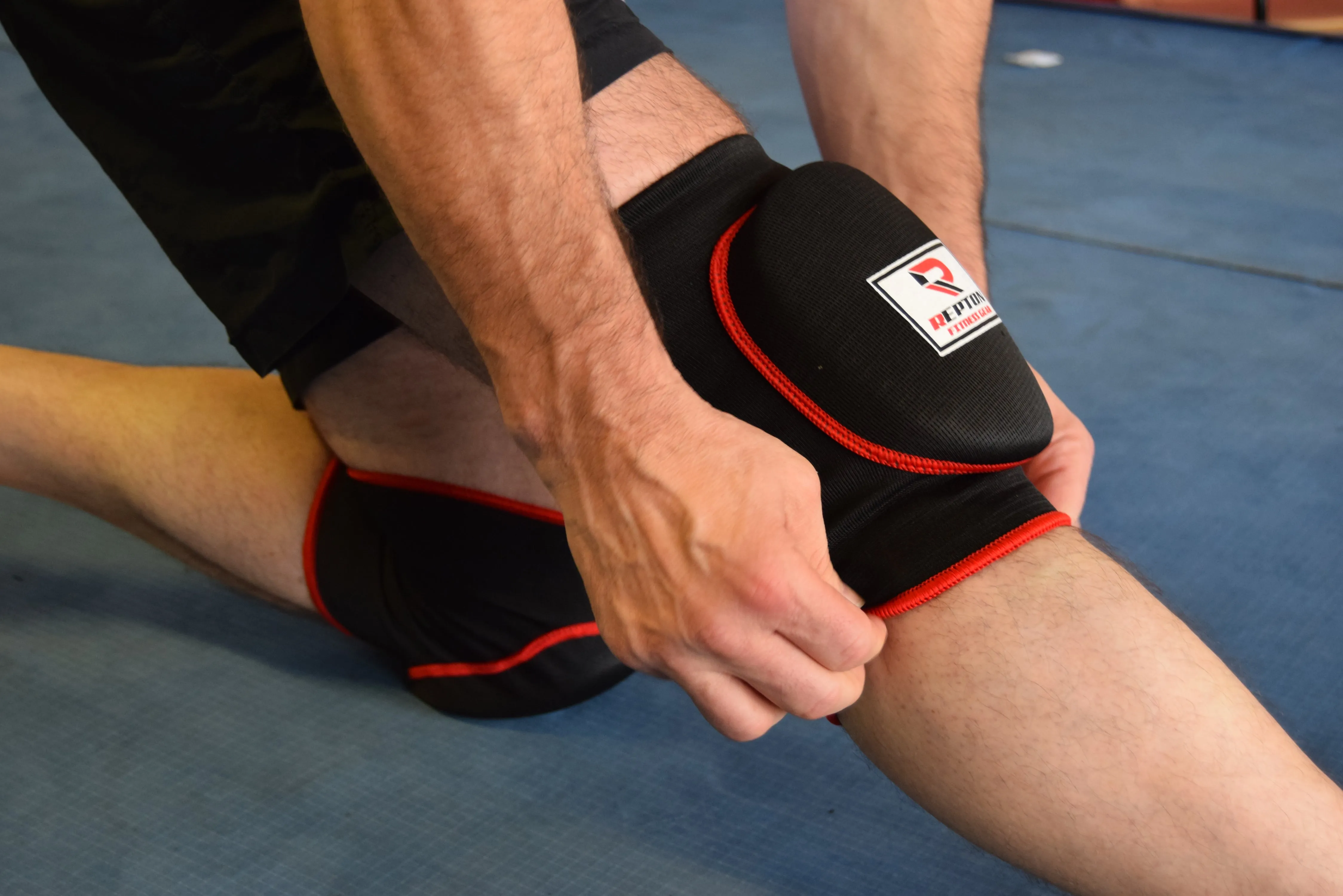 Elasticated Gel Knee Pads | Comfortable Anti-Slip Knee Support for Work, Gardening, & Sports (Men & Women)