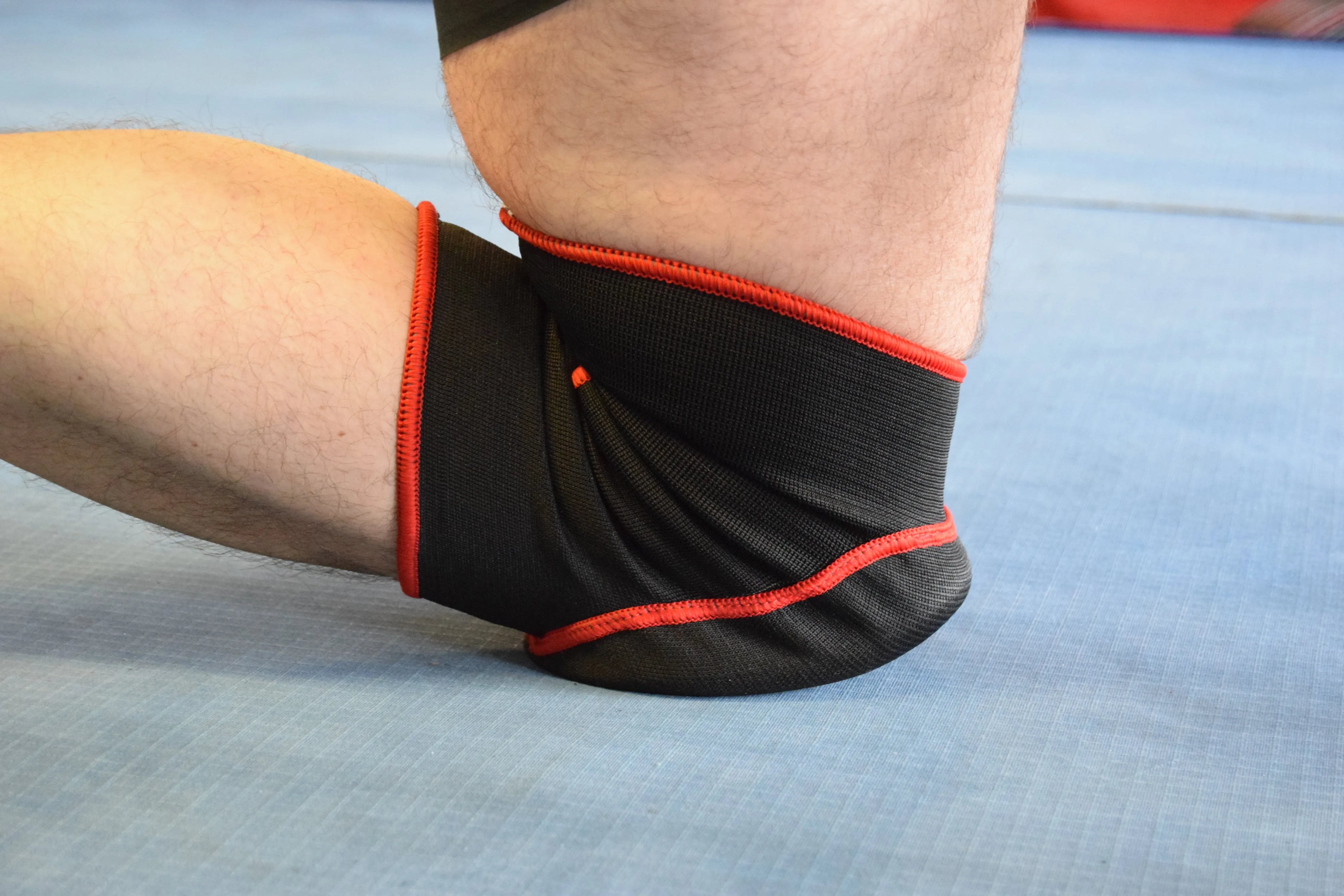 Elasticated Gel Knee Pads | Comfortable Anti-Slip Knee Support for Work, Gardening, & Sports (Men & Women)