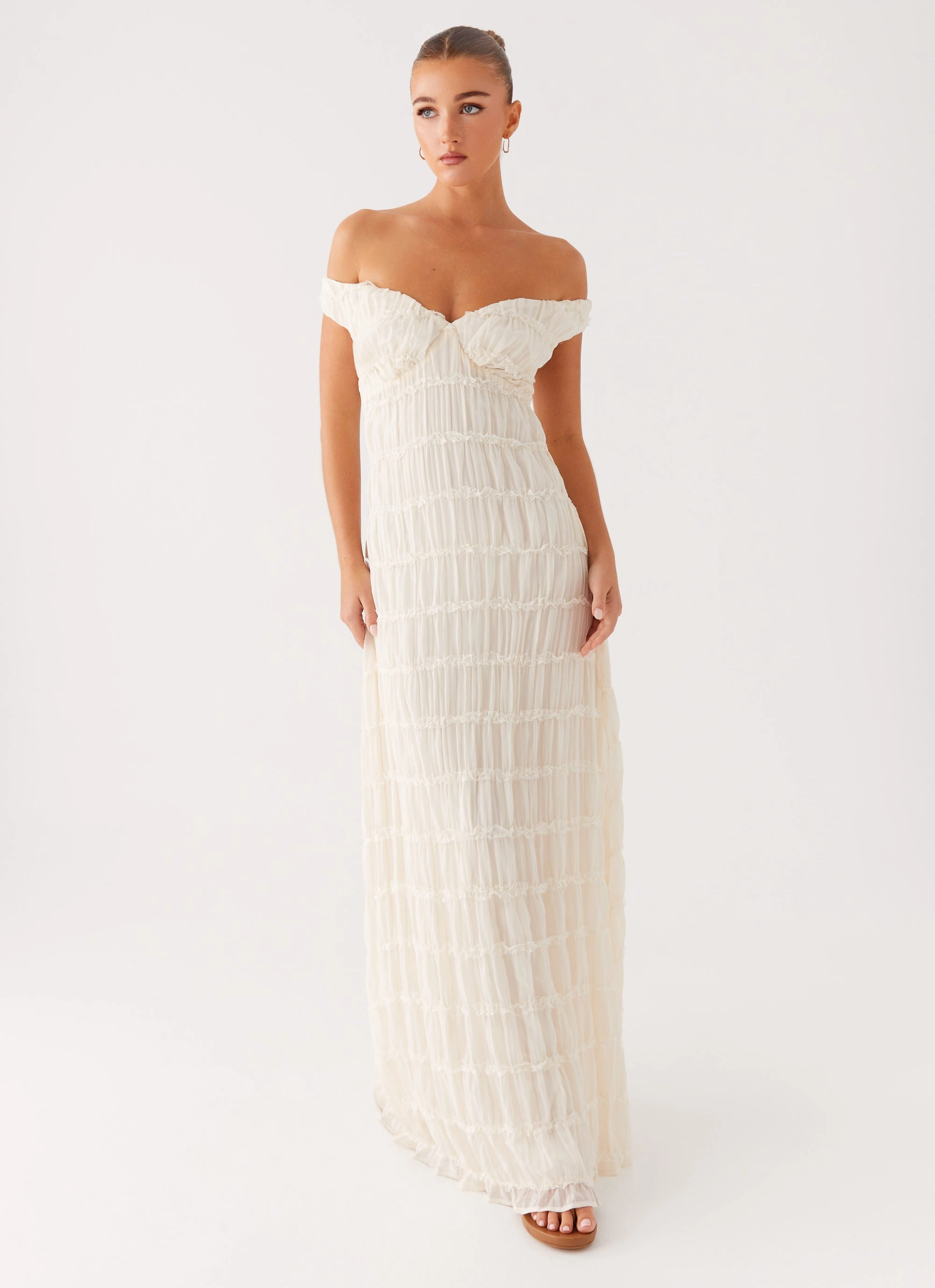Embrace Maxi Dress - Ivory Feminine Design