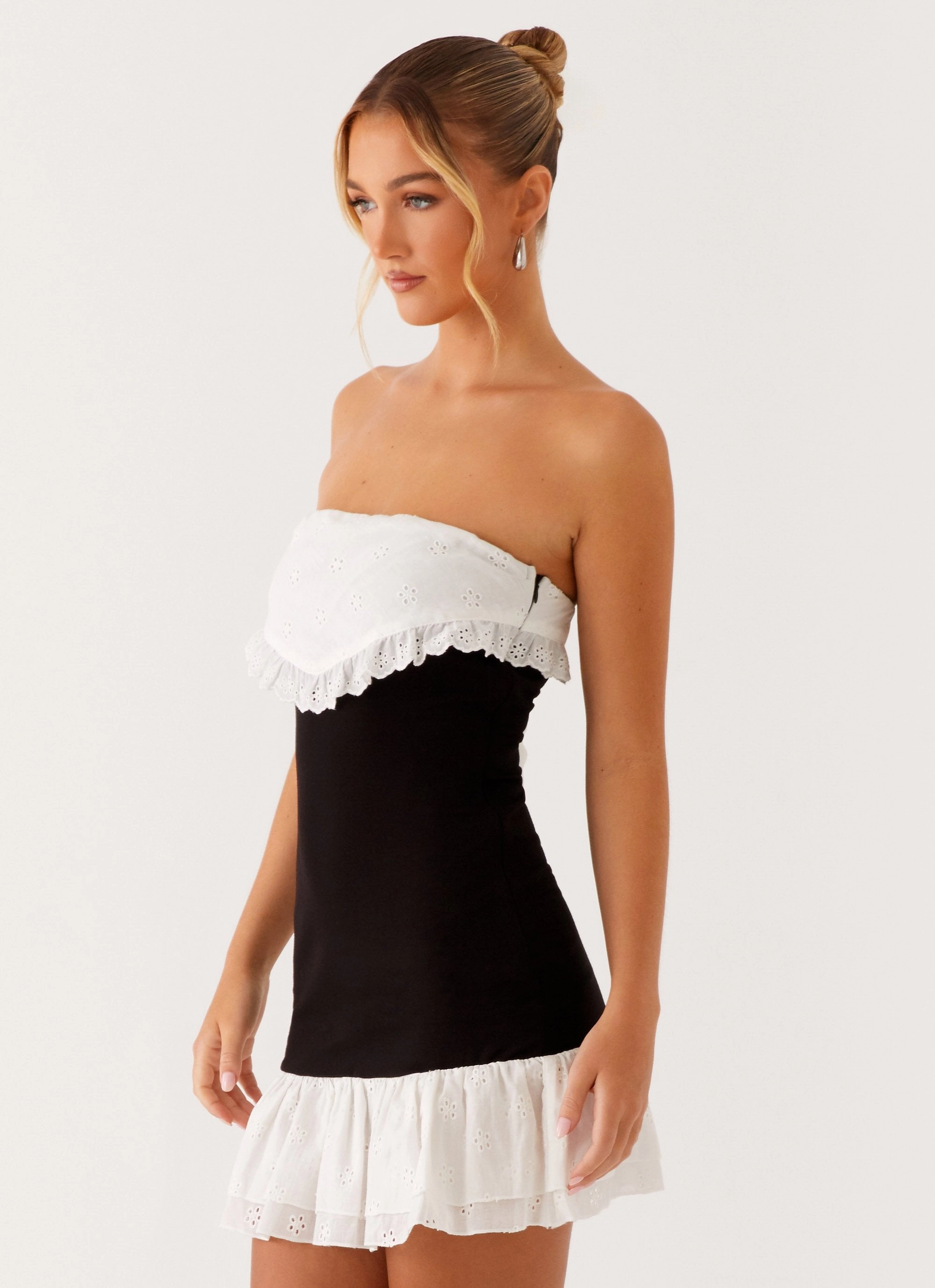 Villa Light SmoothEdgeFinish Fran Broderie Mini Dress - Black